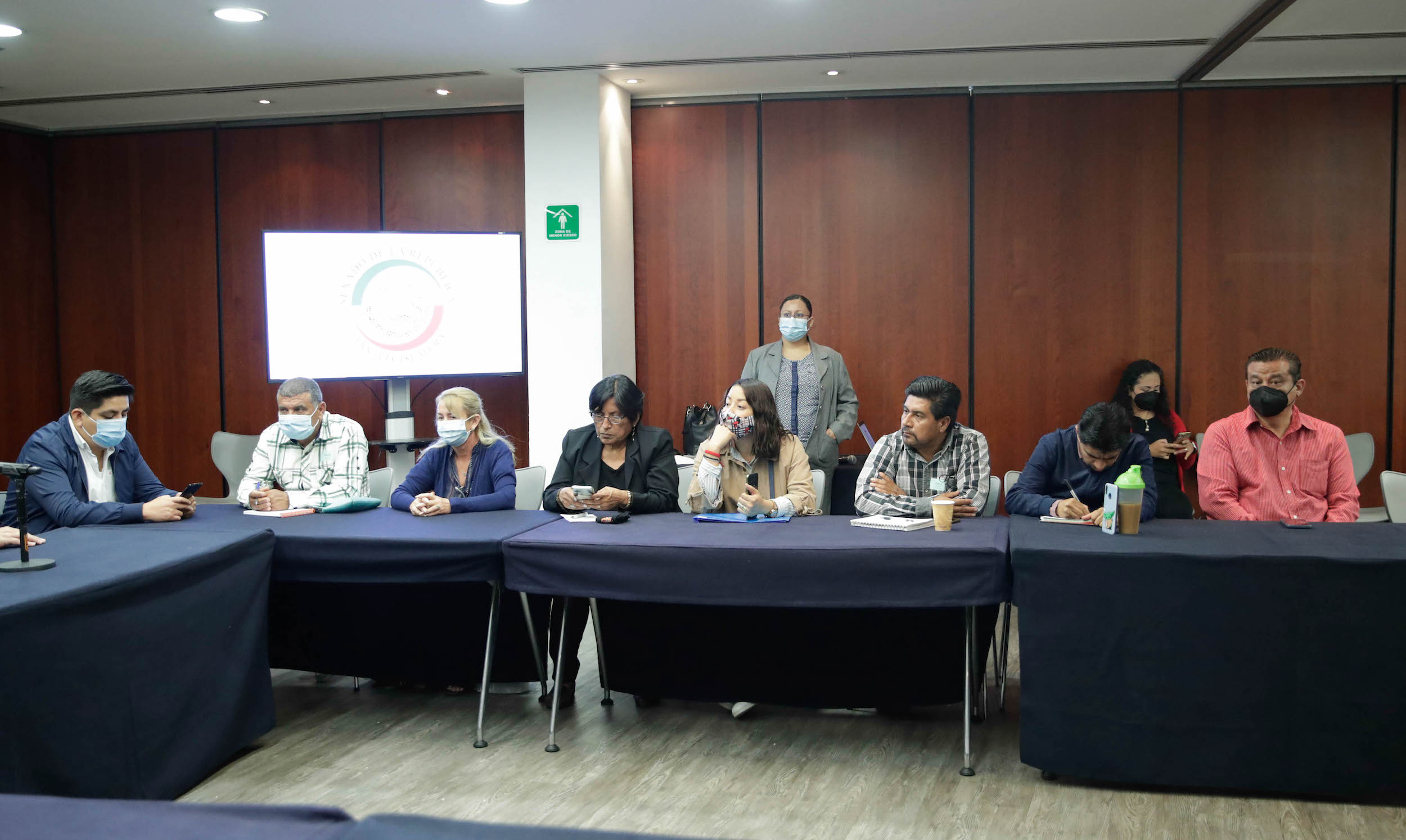 Reunioin con Delegacioin de la ANAP de Cuba-