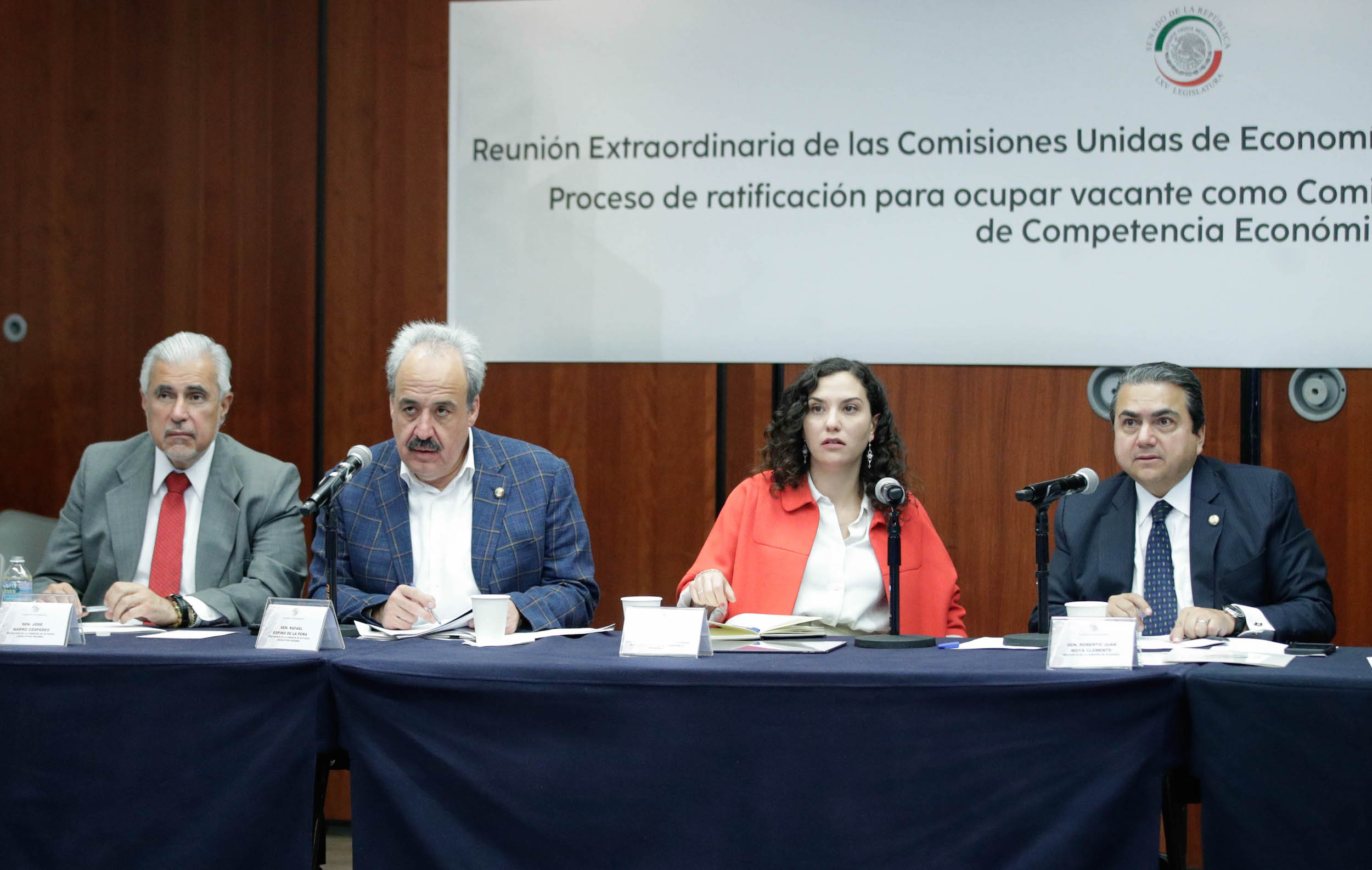 Reunioin de las comisiones unidas de Economiia y de Estudios Legislativos Segunda-