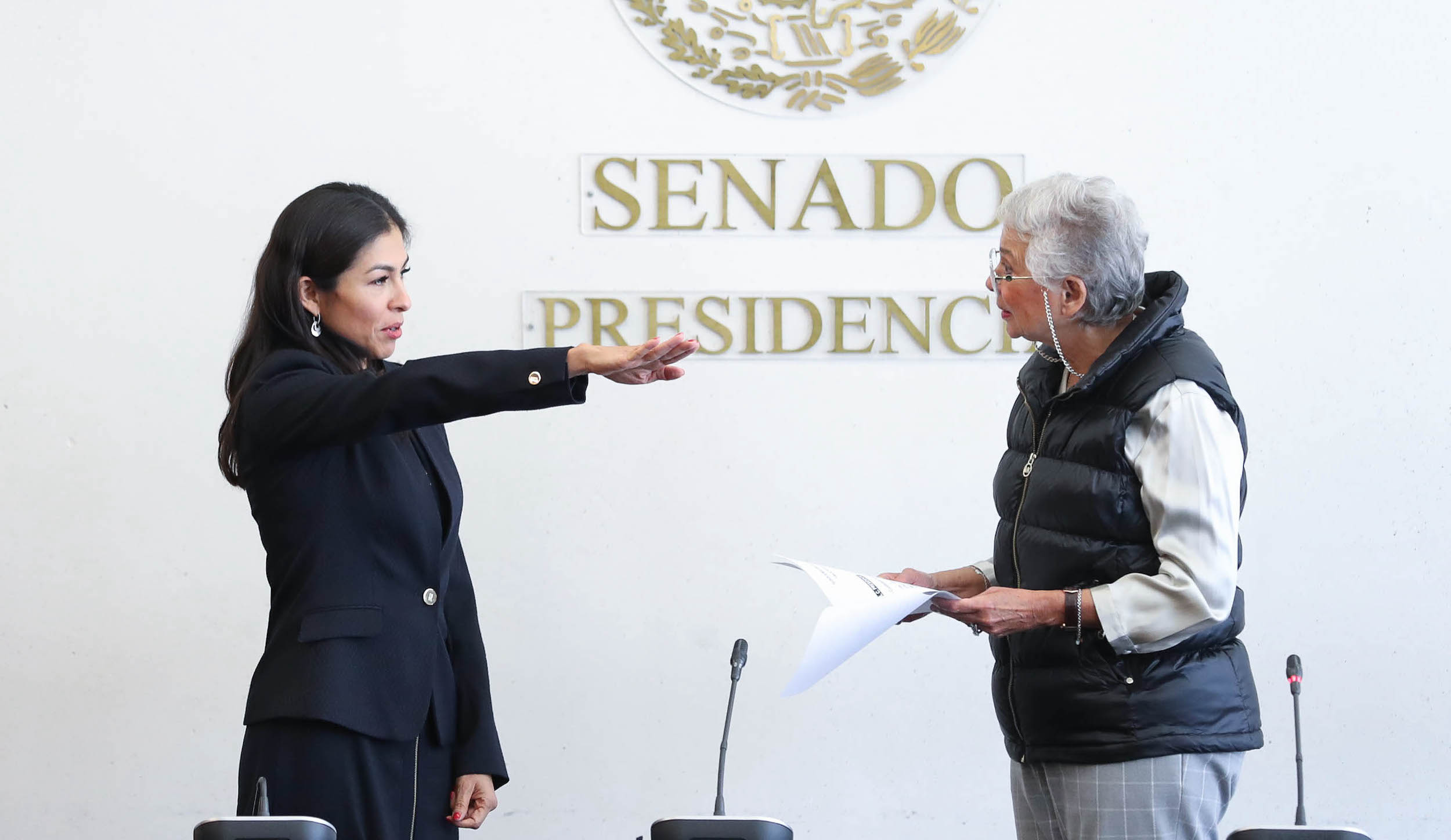 040322 Toma de Protesta de la Senadora Gabriela Loipez Goimez-8