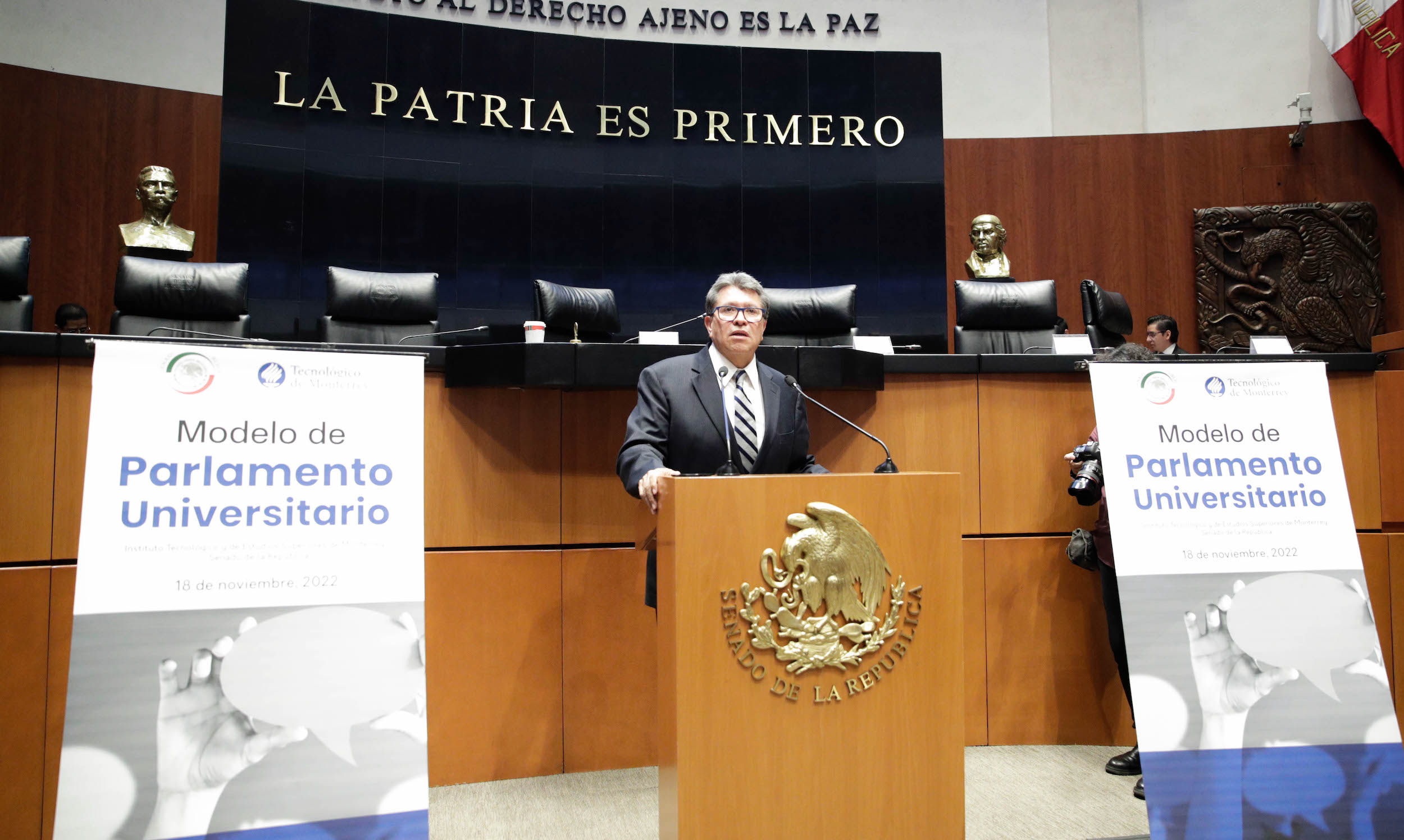 Inauguracioin del Parlamento Juvenil del Instituto Tecnoloigico de Monterrey-