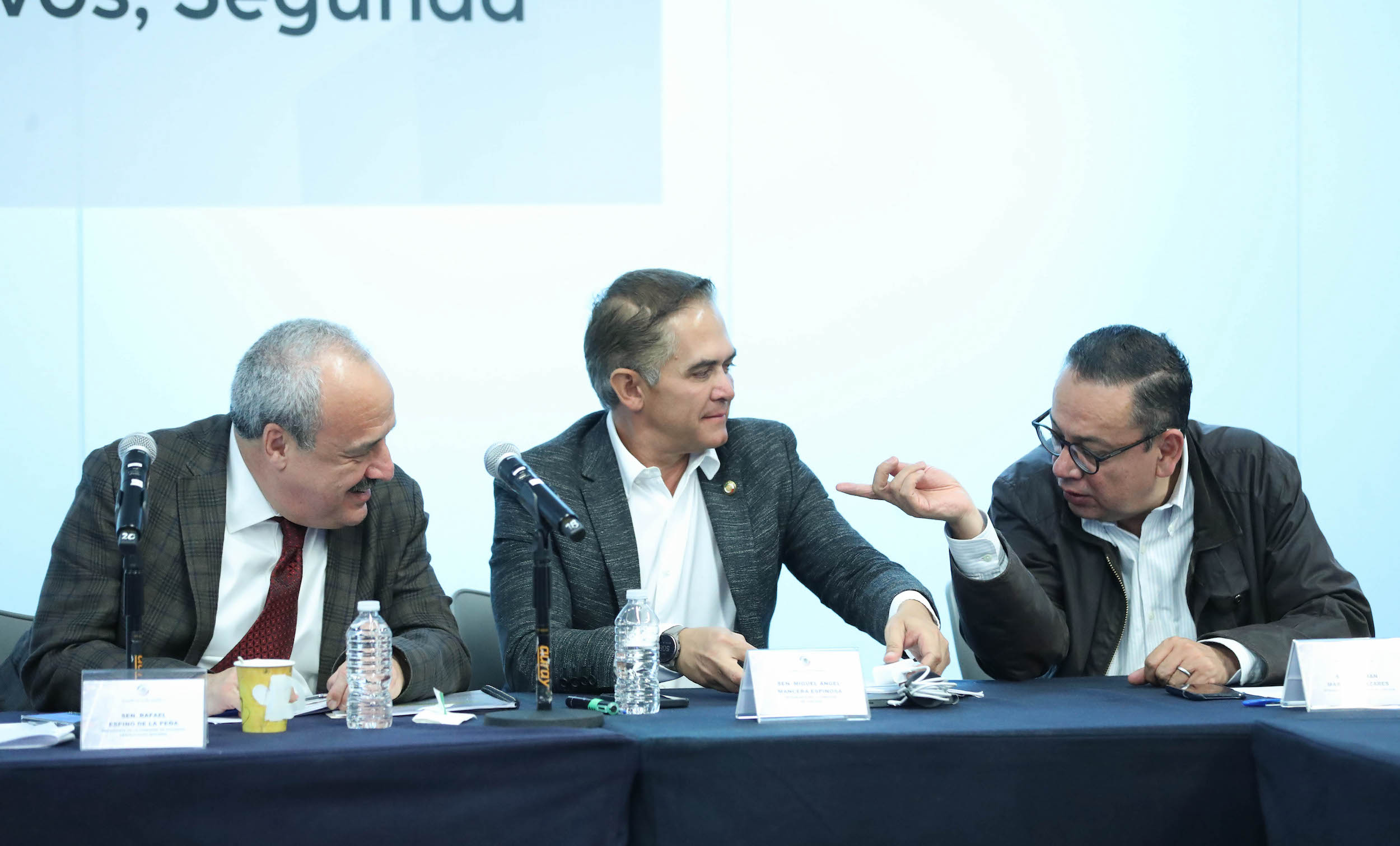 Com Unidas de Justicia y de Estudios Leg Seg-