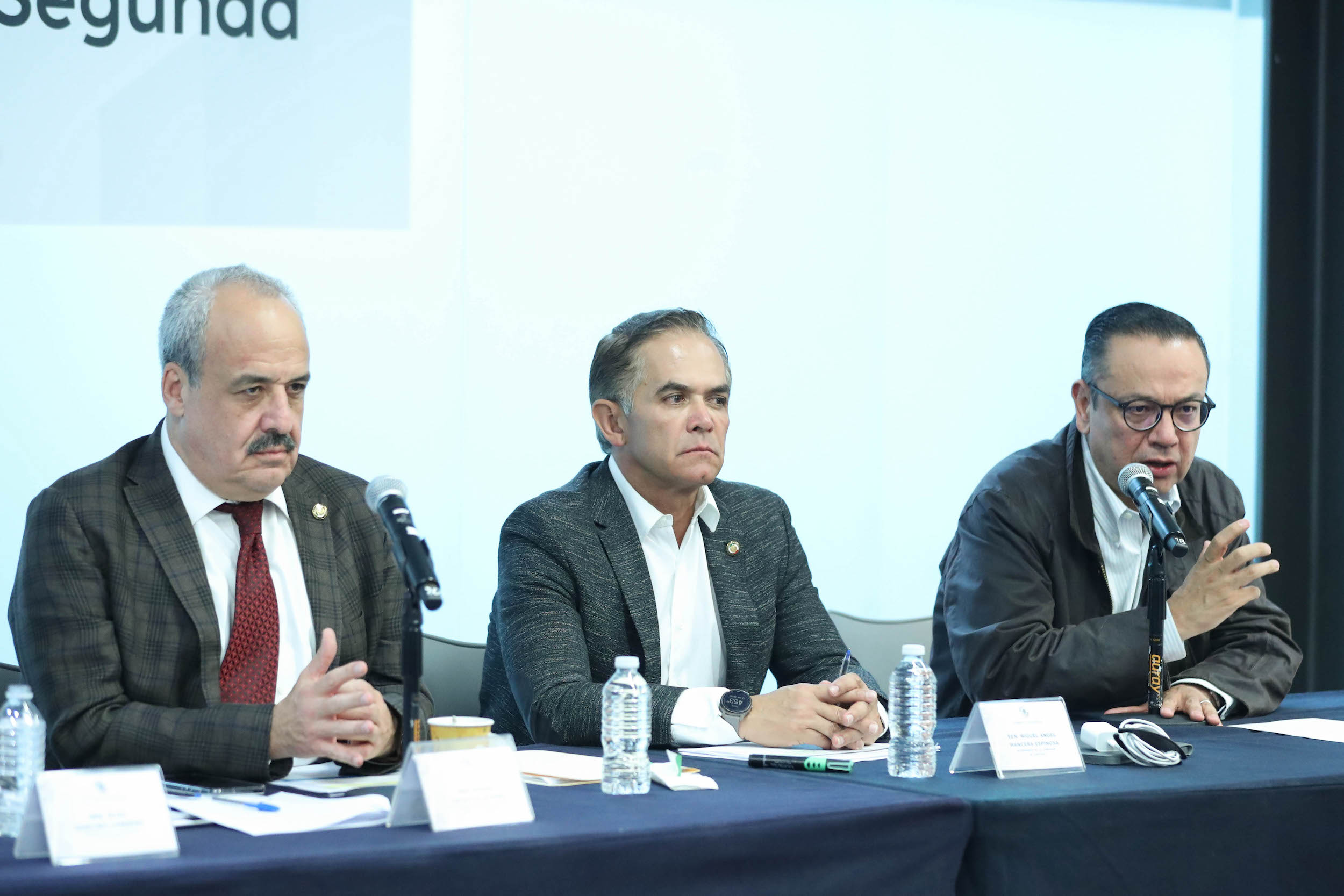 Com Unidas de Justicia y de Estudios Leg Seg-