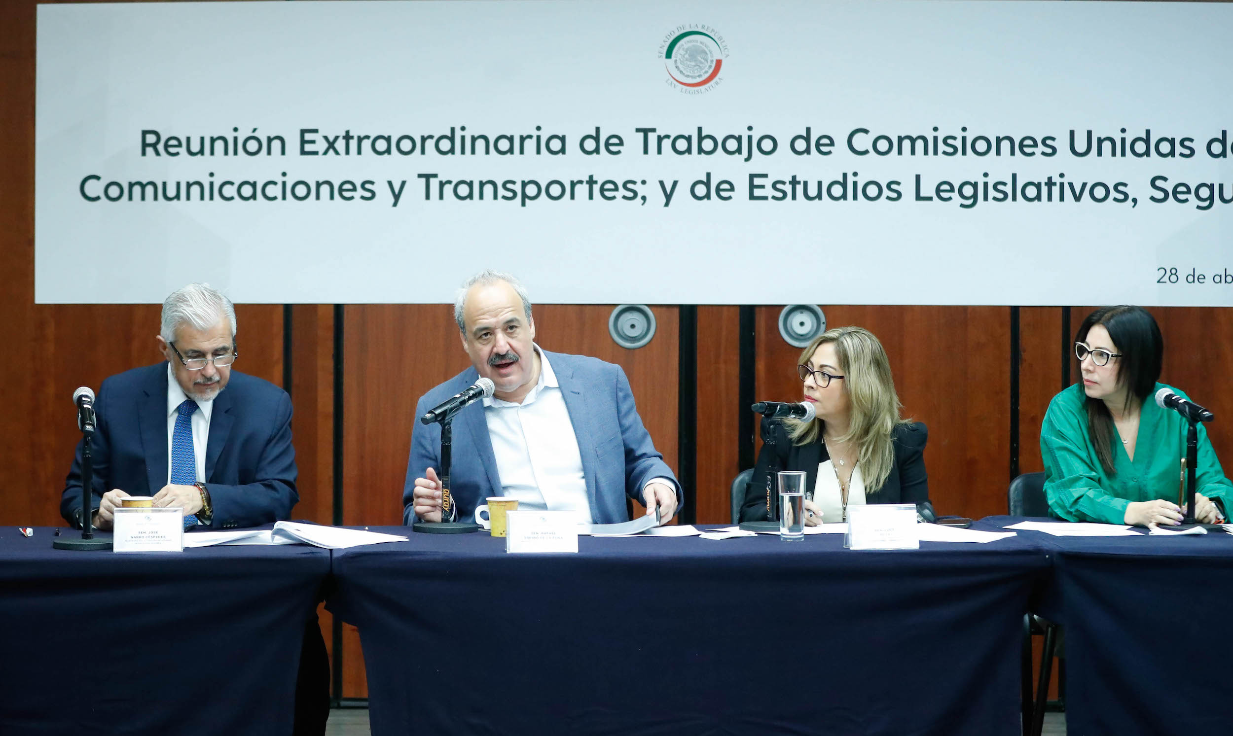 Comisiones Unidas de Comunicaciones y Transportes y de Estudios Legislativos Segunda-