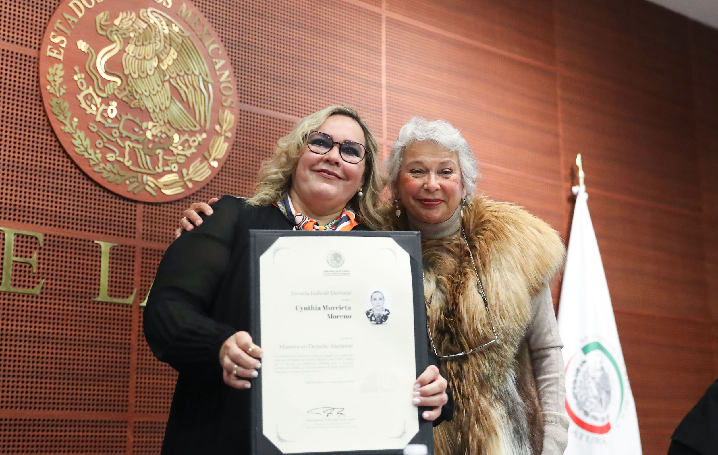 Entrega de reconocimientos del Diplomado en Administracioin Puiblica-