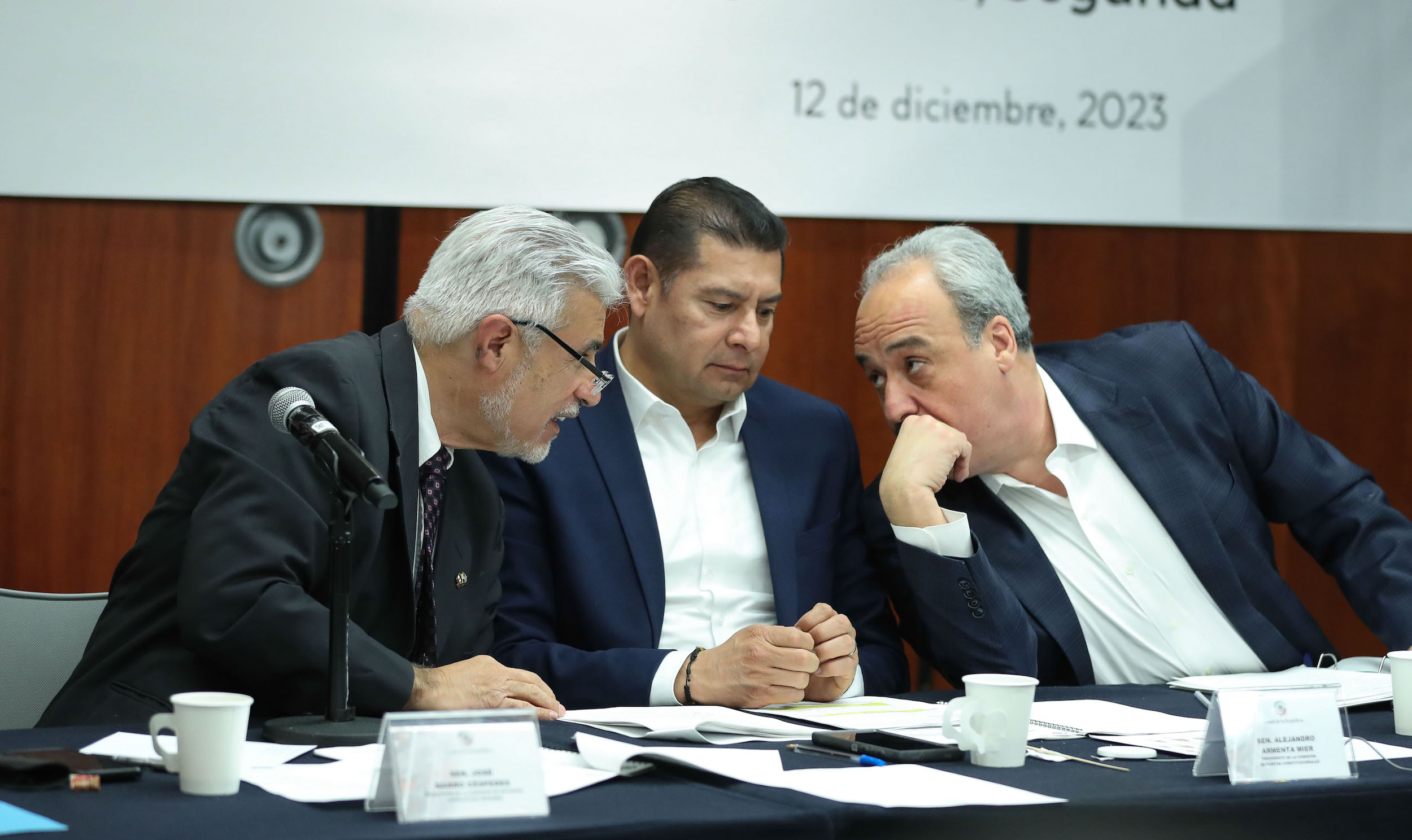 Comisiones unidas de Puntos Constitucionales y de Estudios Legislativos Segunda-