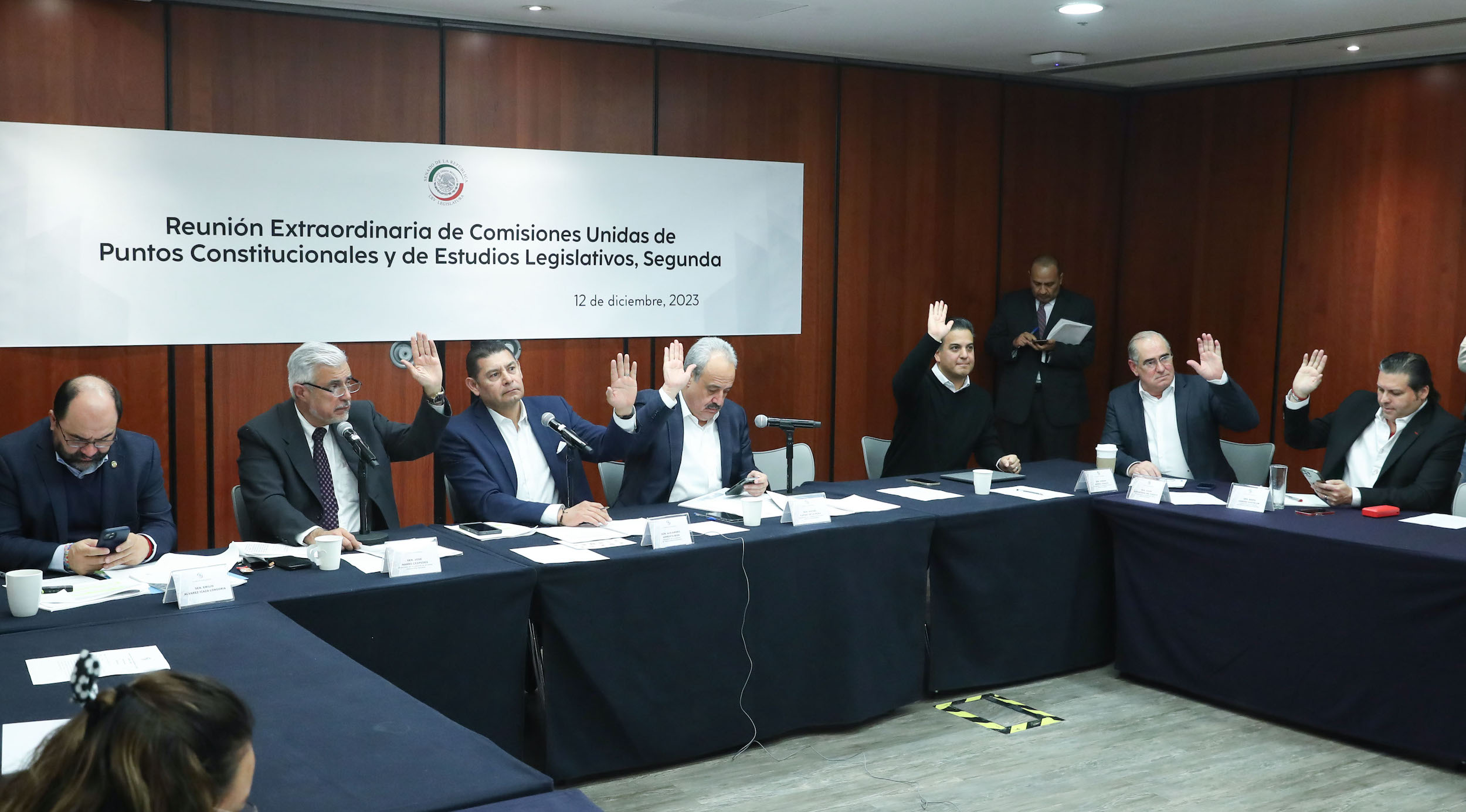 Comisiones unidas de Puntos Constitucionales y de Estudios Legislativos Segunda-