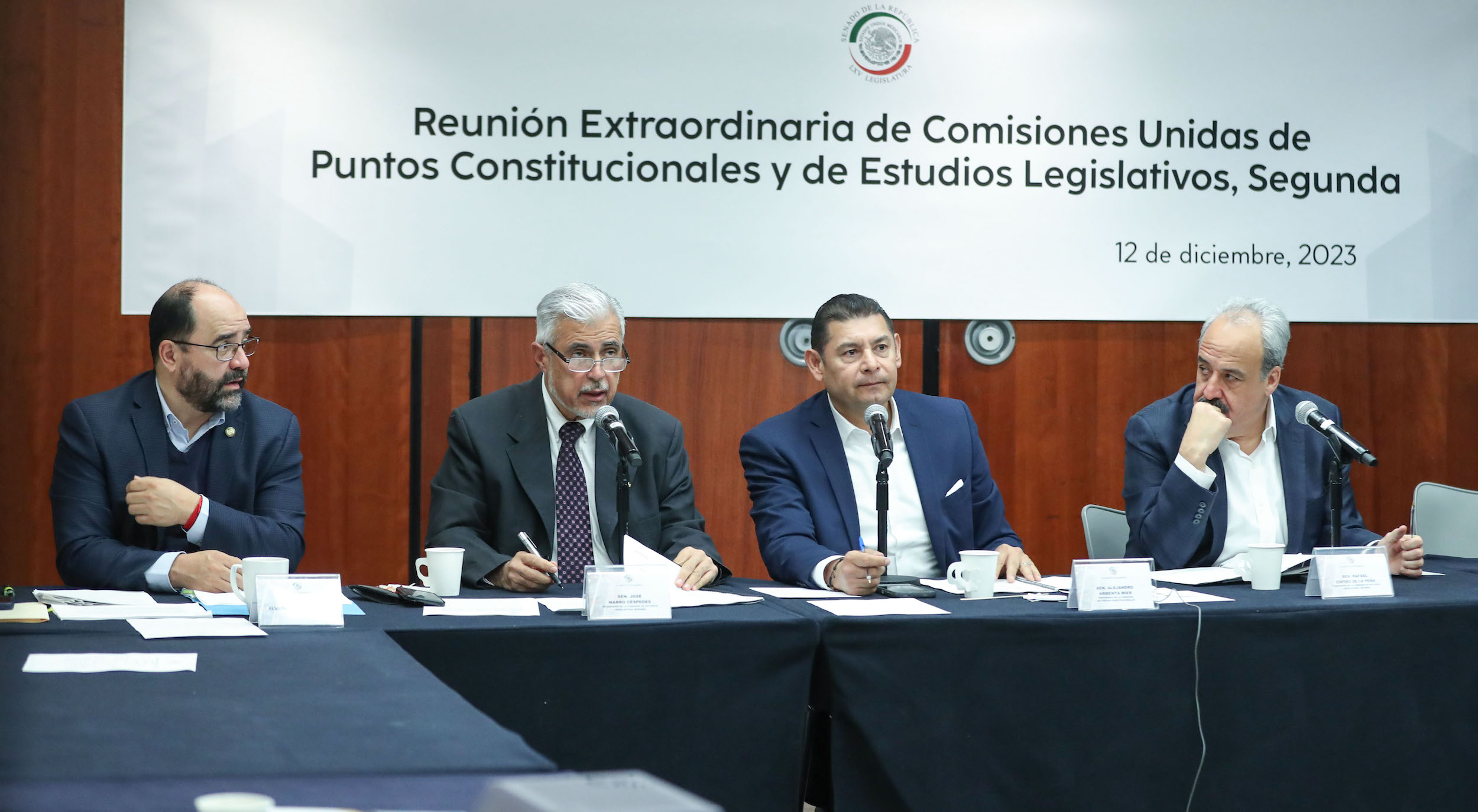 Comisiones unidas de Puntos Constitucionales y de Estudios Legislativos Segunda-