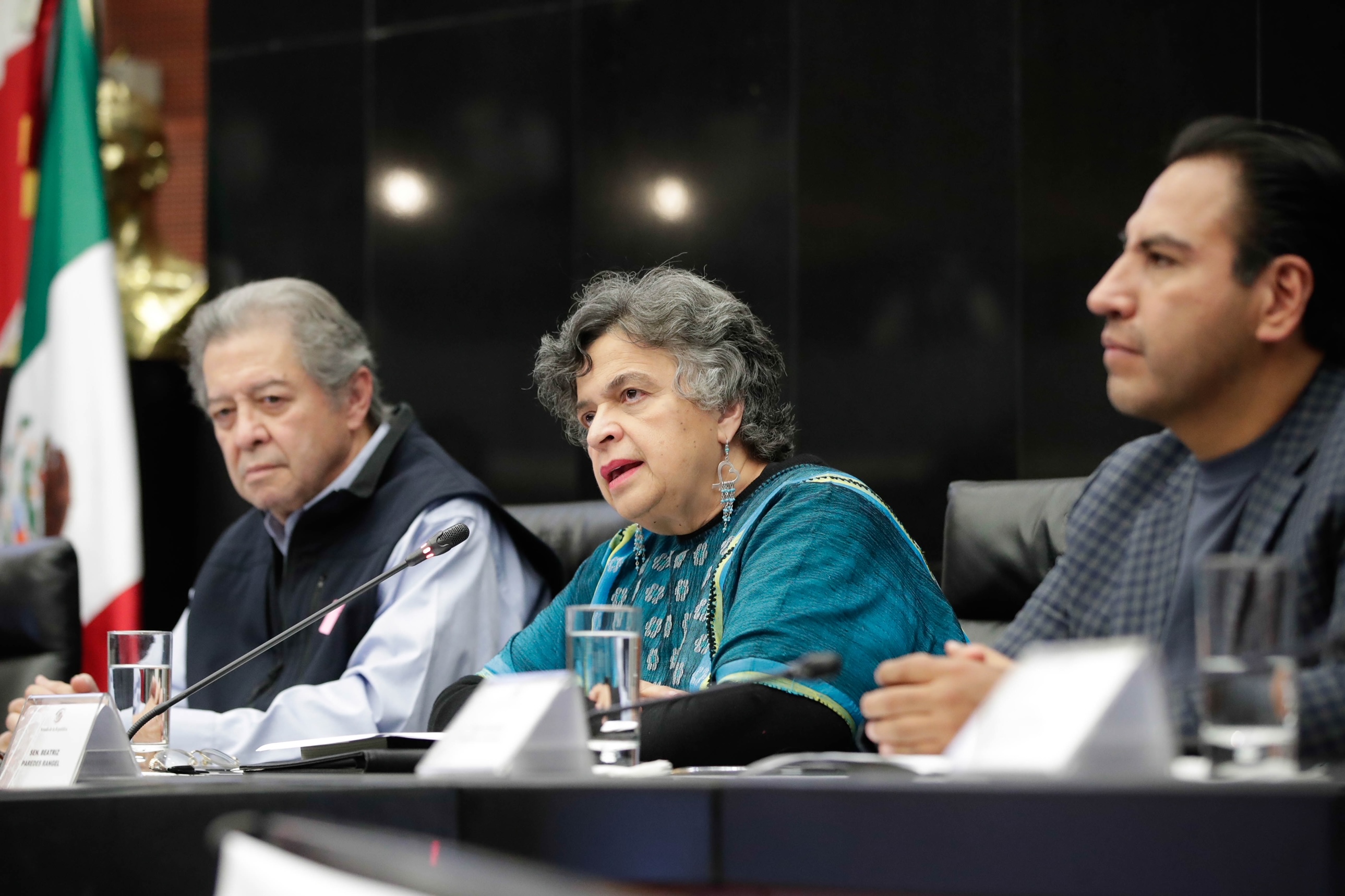 El EZLN en el Congreso de la U-
