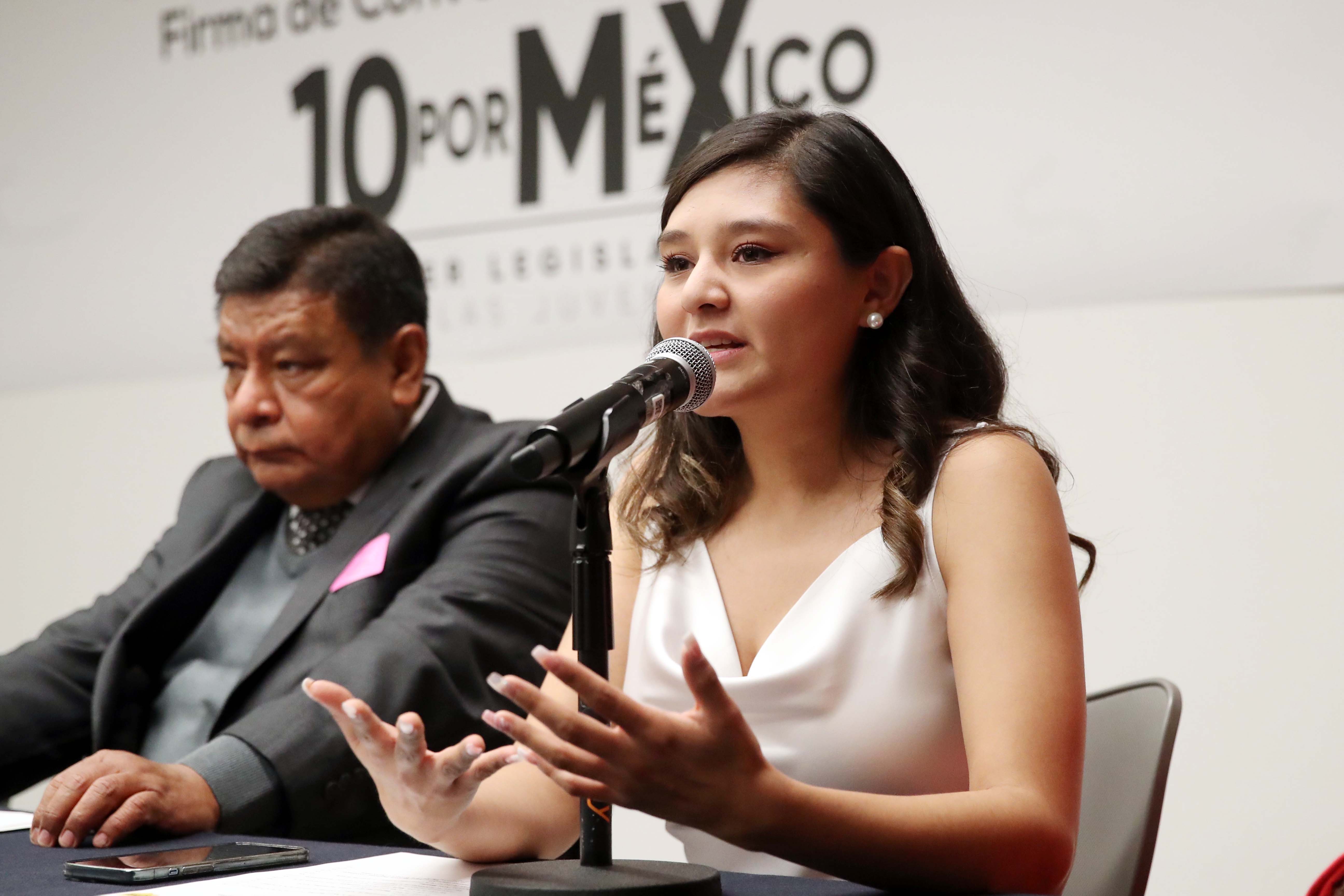 Firma de Convenio 10 por Mexico