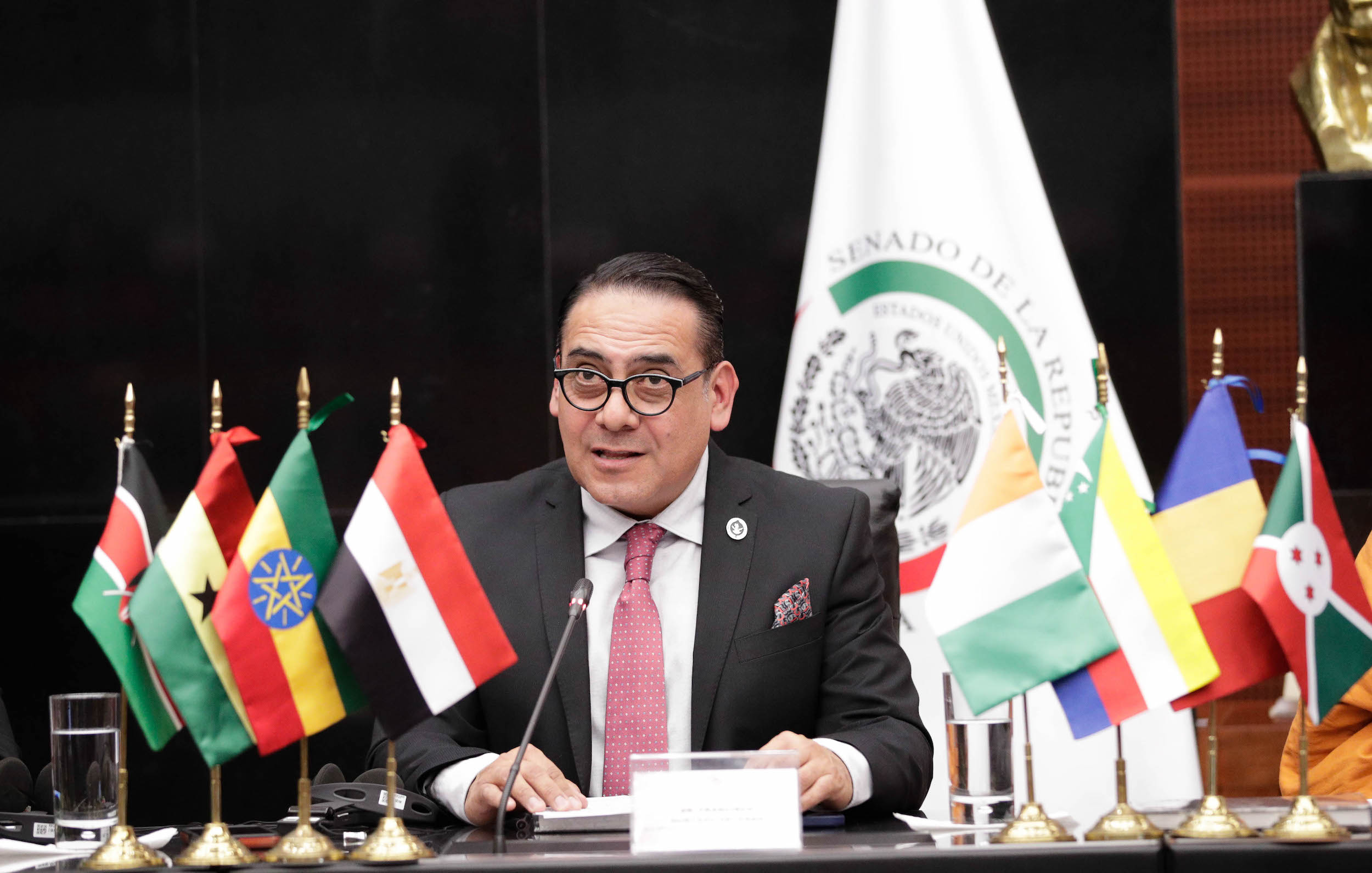 Parlamento de Paz Sostenible ante los Pueblos Originarios Meixico-Aifrica-