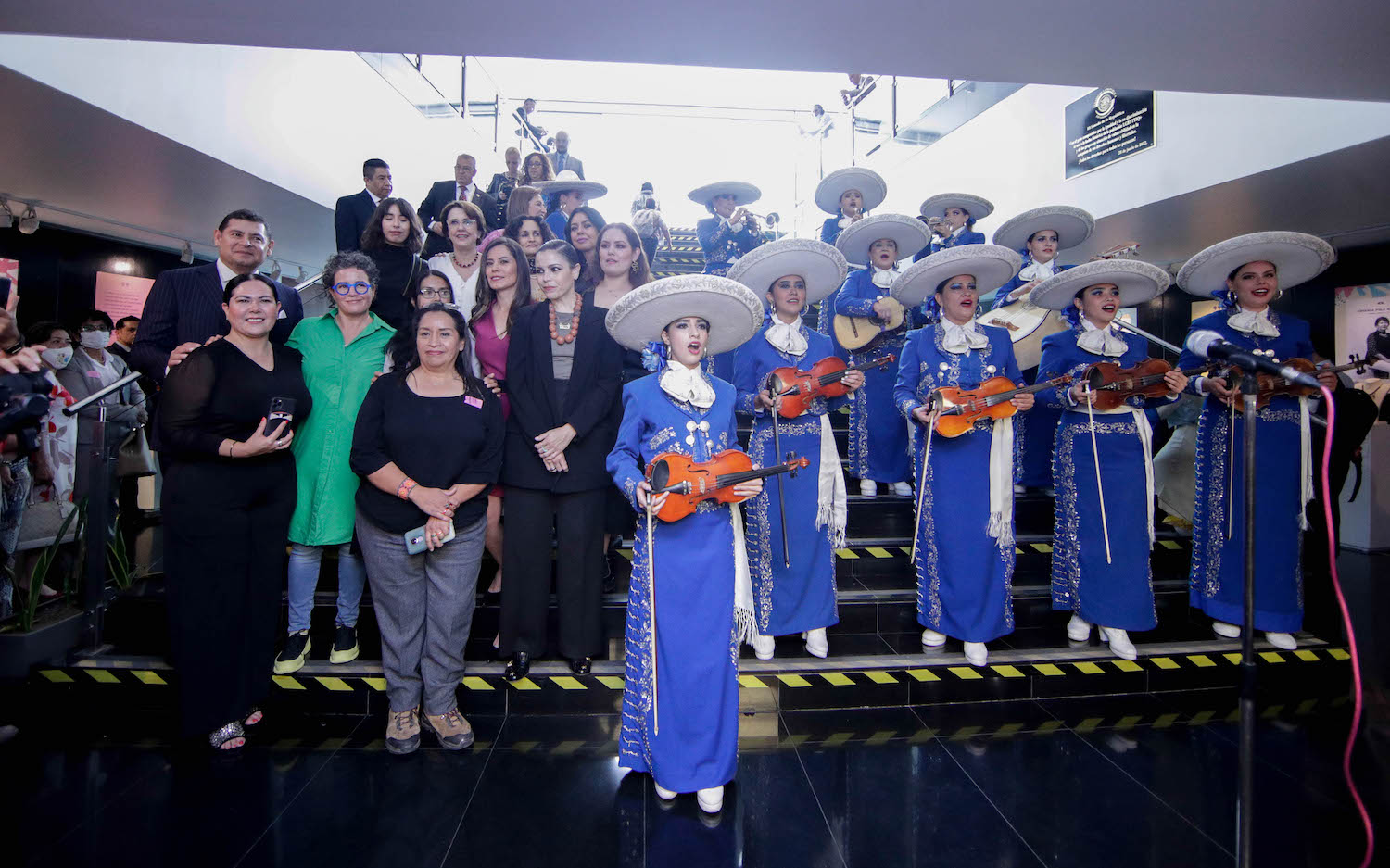 Inauguracion de la exposicion de artesanas jaliscienses   Desde otro lugar  -