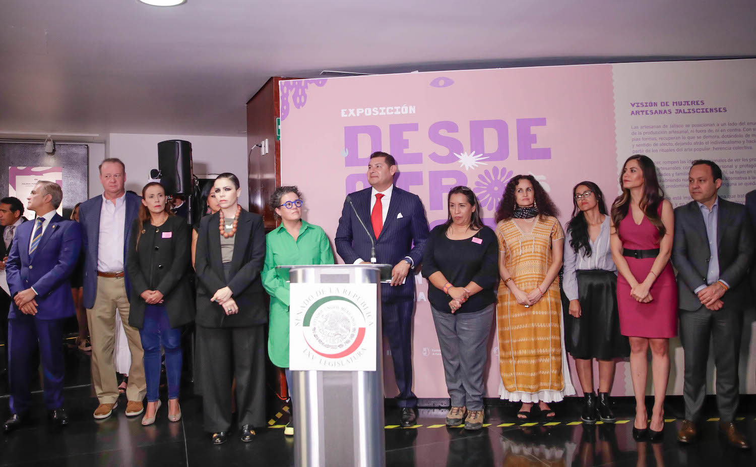 Inauguracion de la exposicion de artesanas jaliscienses   Desde otro lugar  -