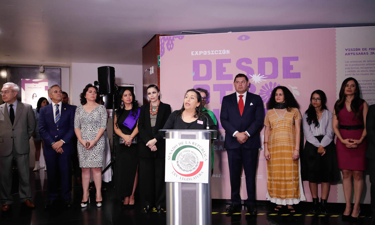 Inauguracion de la exposicion de artesanas jaliscienses   Desde otro lugar  -