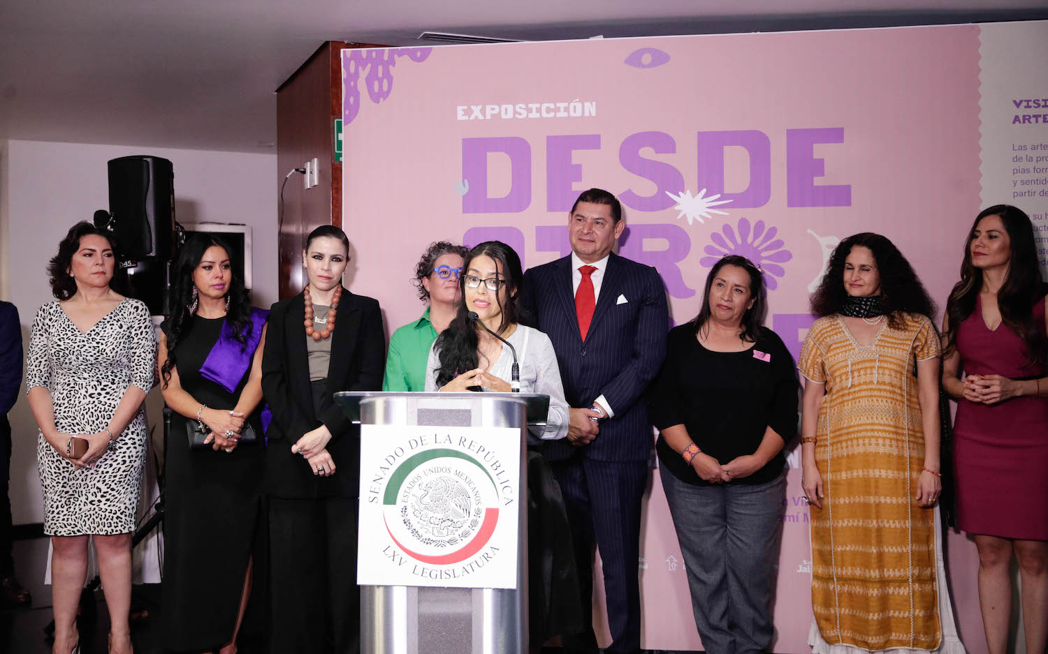 Inauguracion de la exposicion de artesanas jaliscienses   Desde otro lugar  -