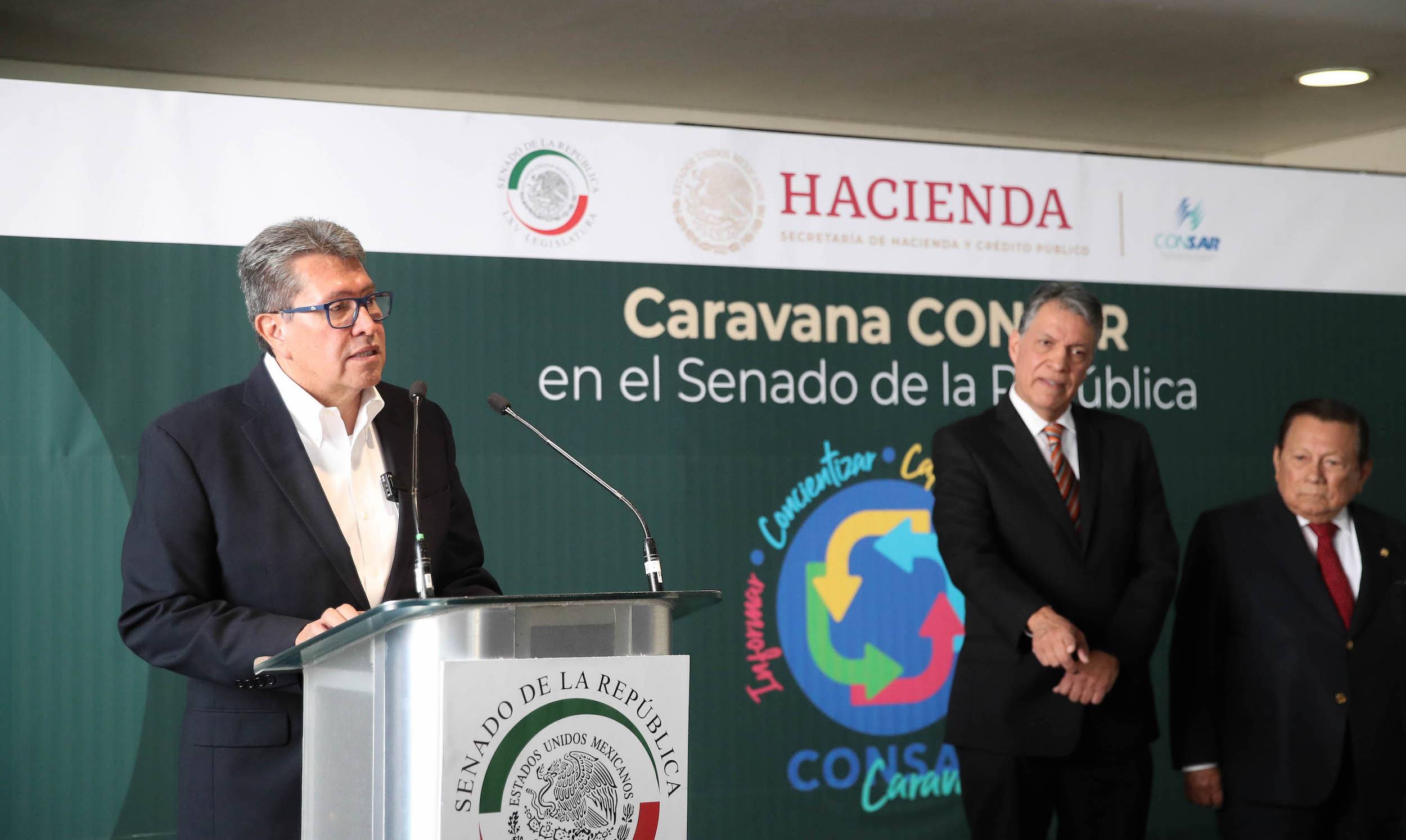 Caravana Consar en el Senado de la Republica-