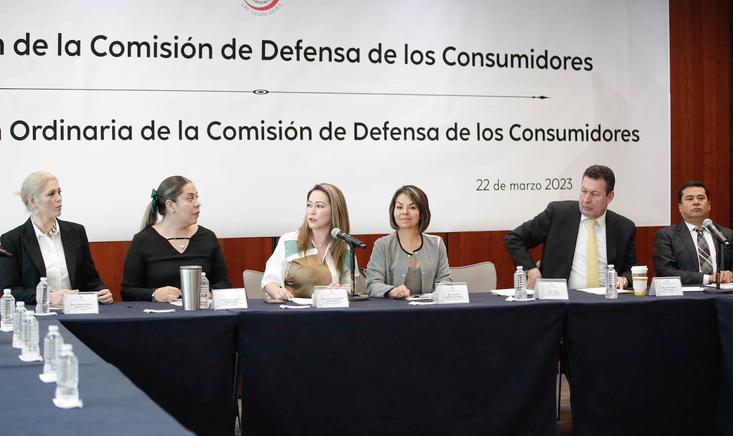 Instalacion de la Comision de Defensa de los Consumidores-