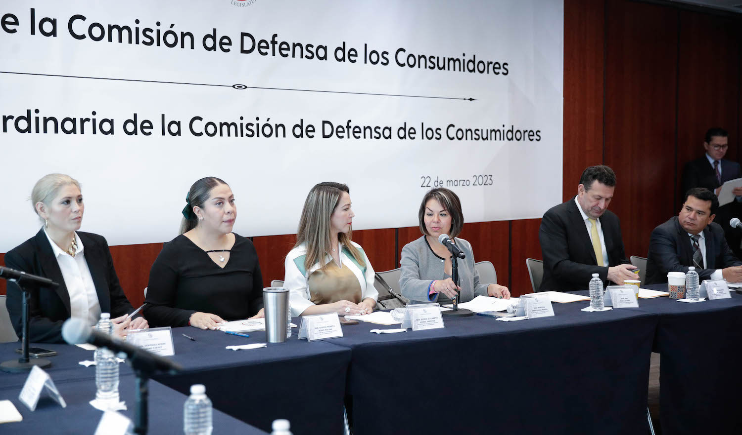 Instalacion de la Comision de Defensa de los Consumidores-