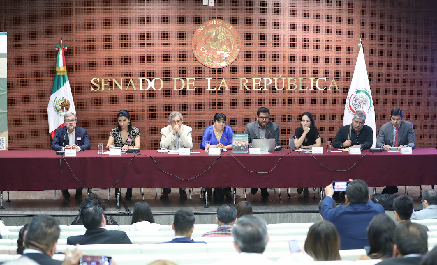 Presentacion del libro Desplazamiento forzado interno en Mexico del reconocimiento a los desafios-