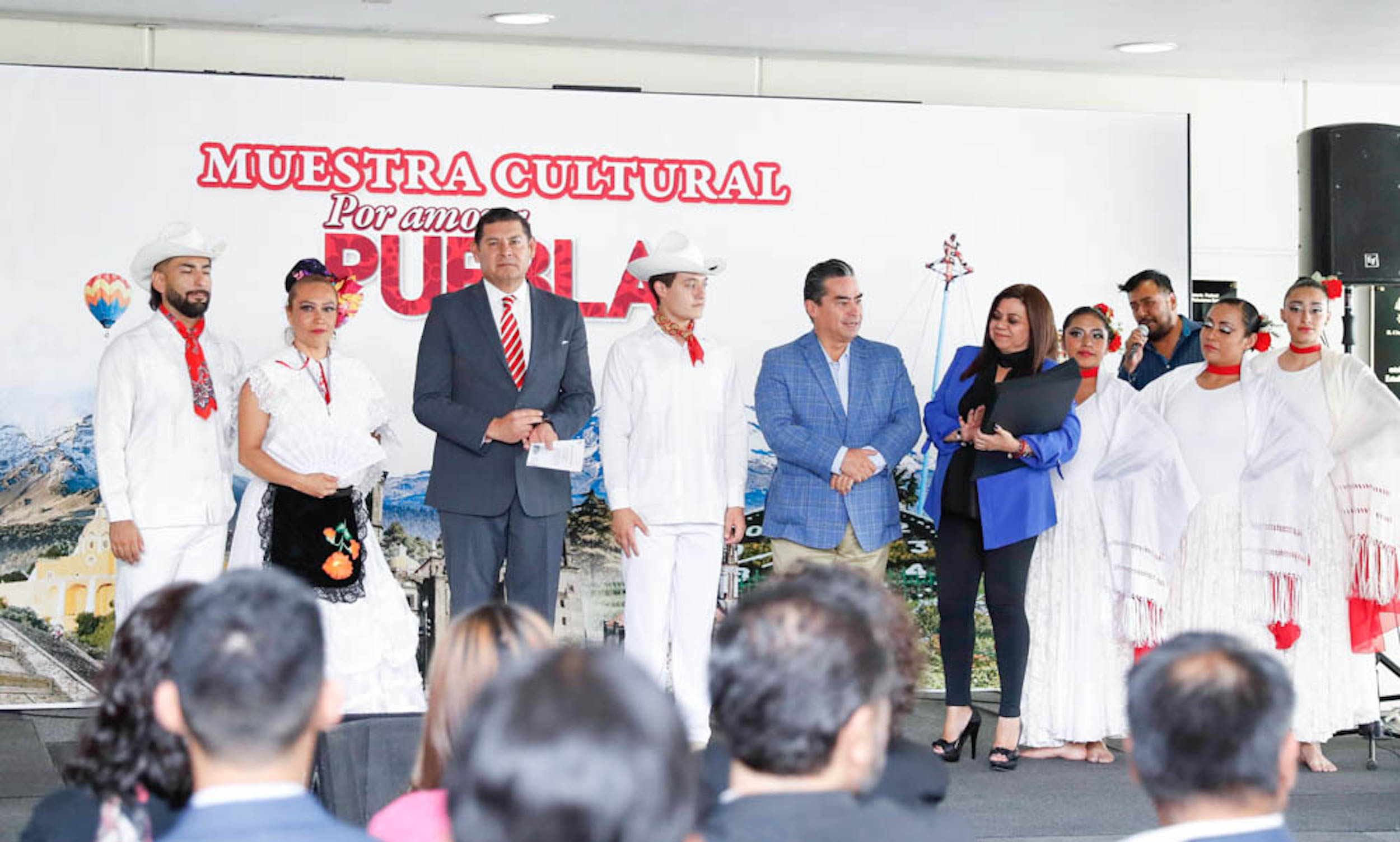 Muestra Cultural Por amor a PUEBLA-