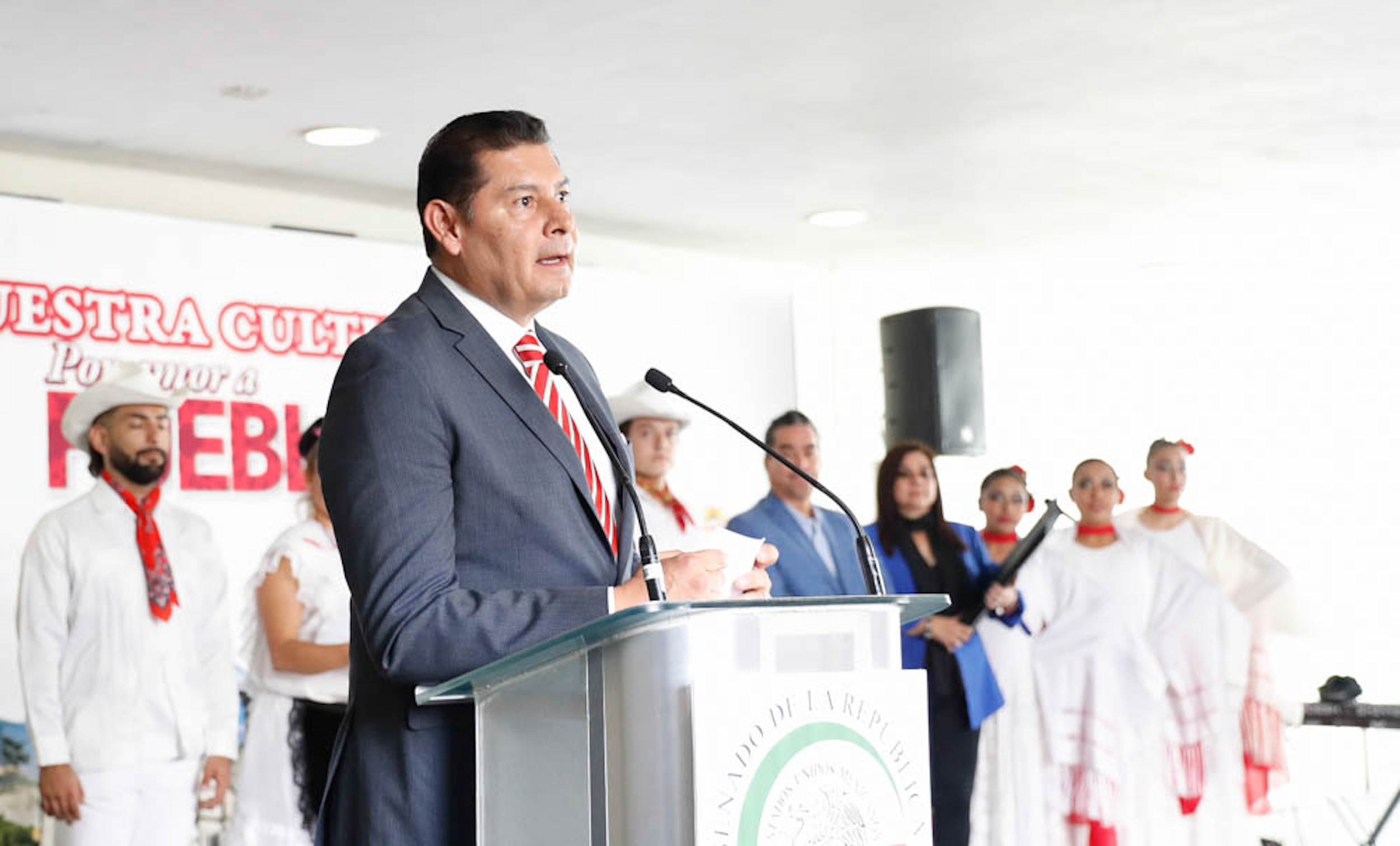 Muestra Cultural Por amor a PUEBLA-
