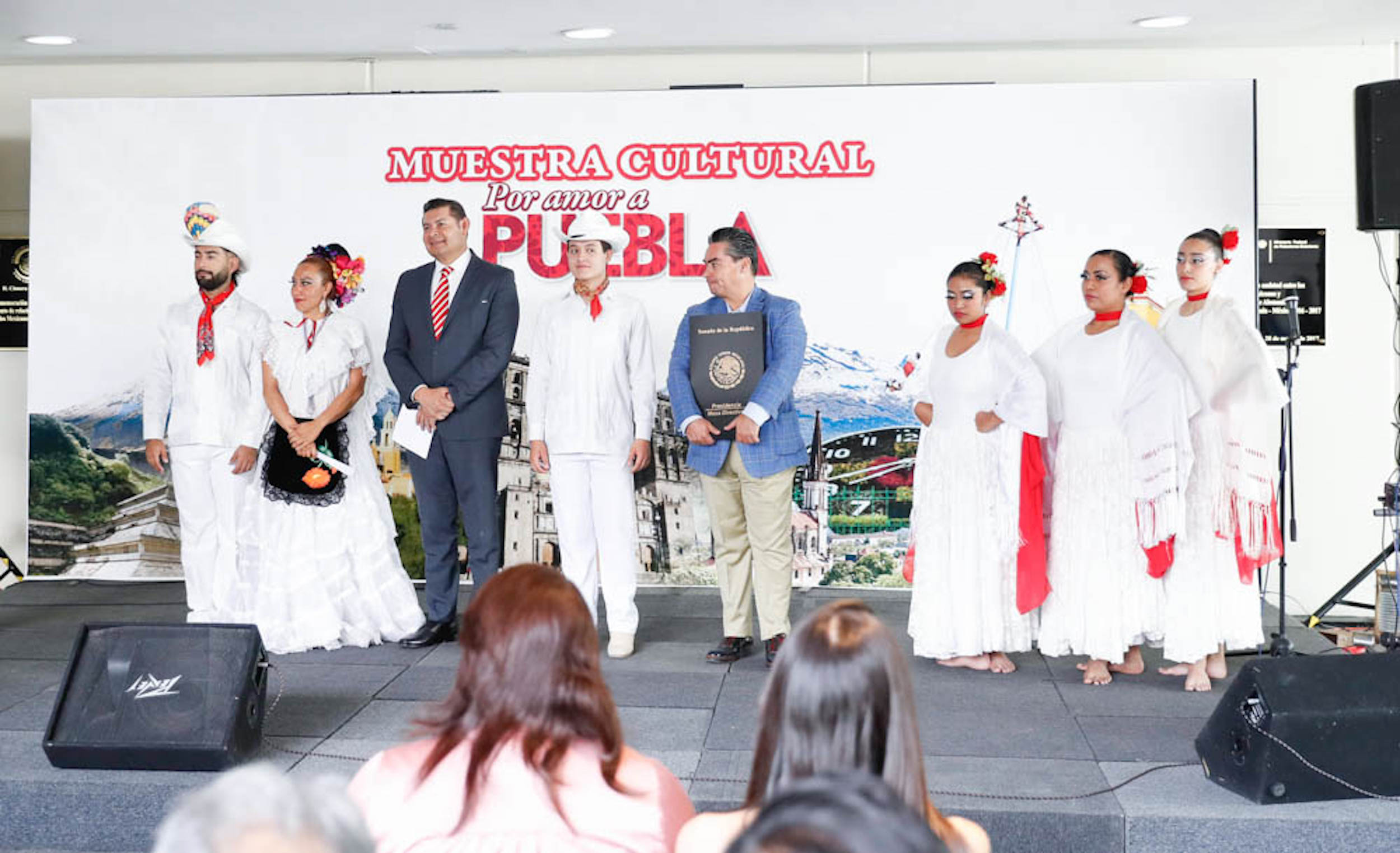 Muestra Cultural Por amor a PUEBLA-