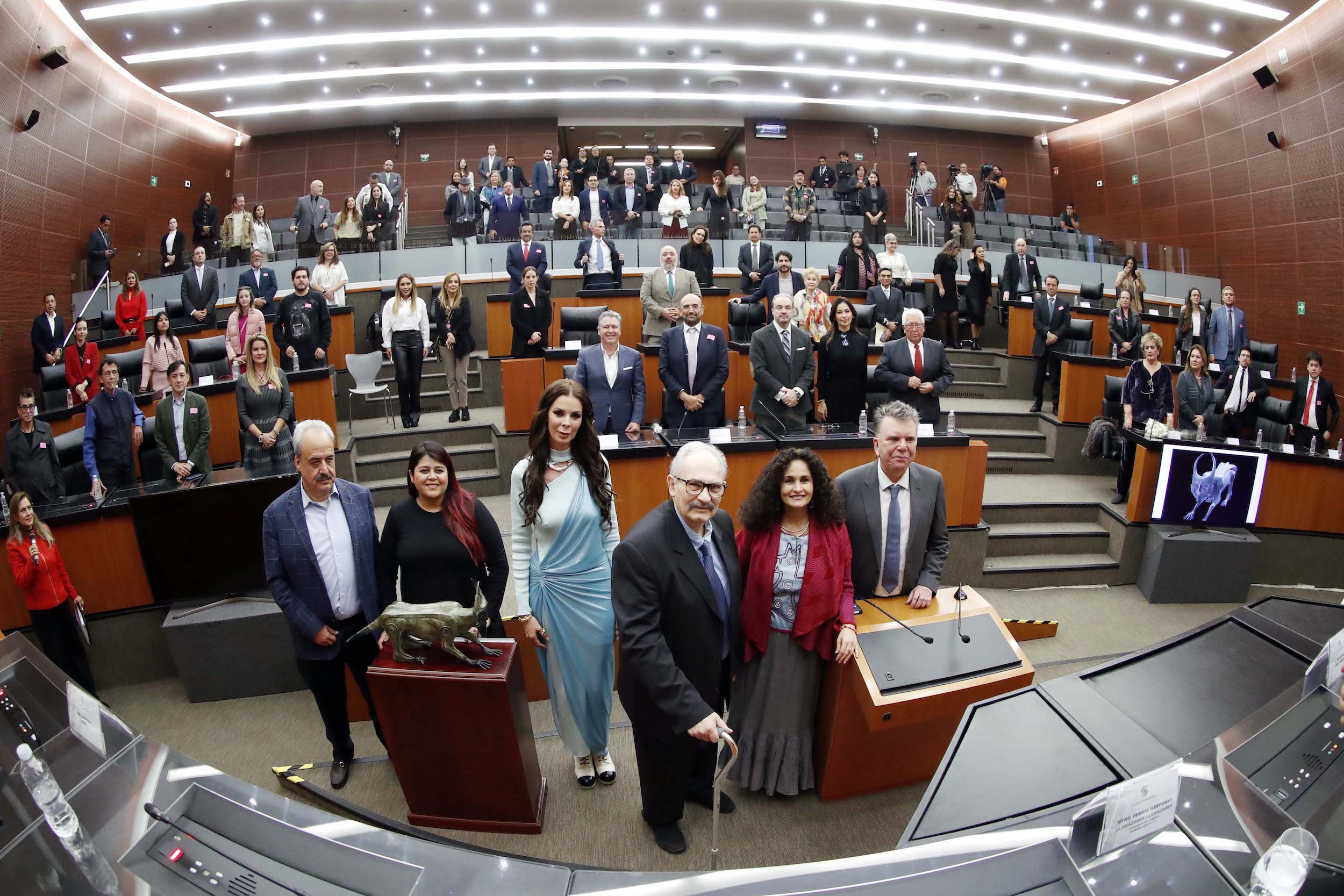 Inauguracioin de le exposicioin Un viaje sagrado