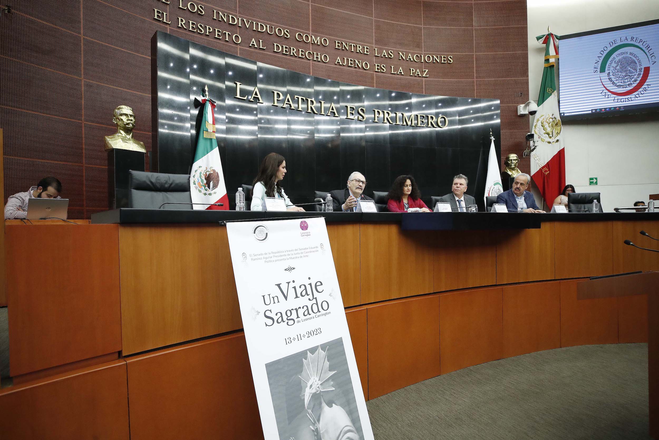 Inauguracioin de le exposicioin Un viaje sagrado