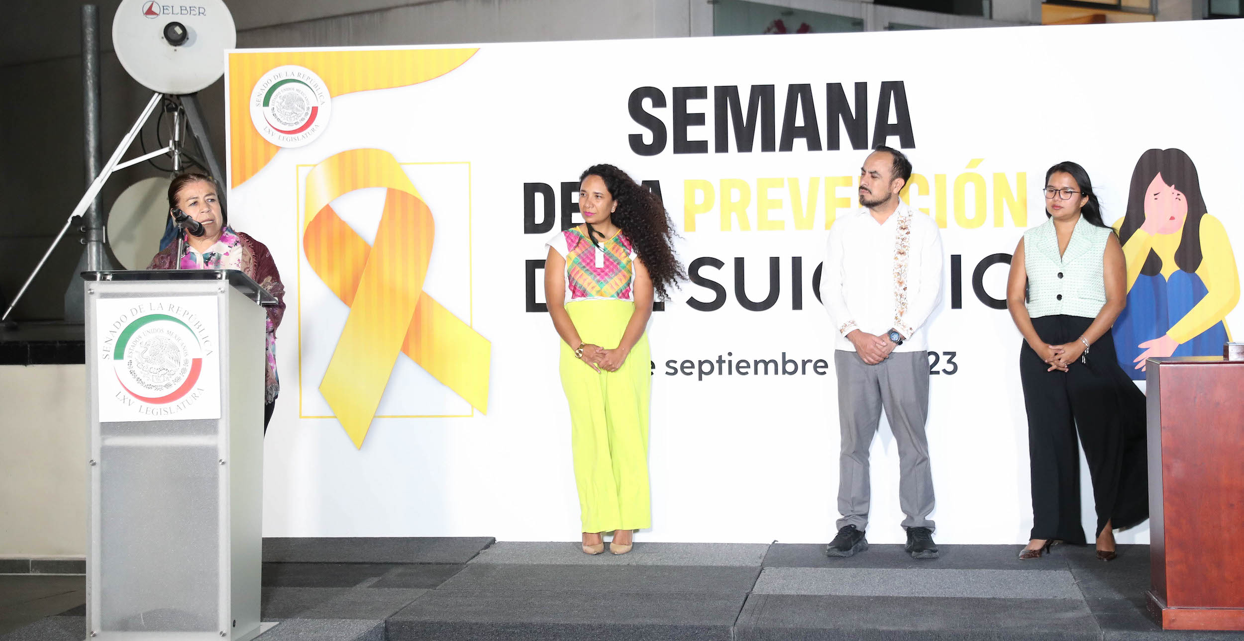 Iluminacioin del Senado por el Diia Mundial para la Prevencioin del Suicidio-