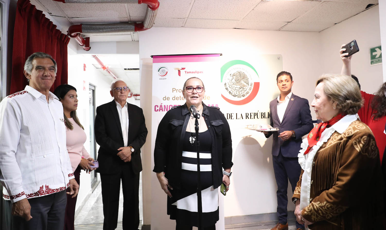 Inauguracion del Programa de Prevencion de Cancer de Mama-