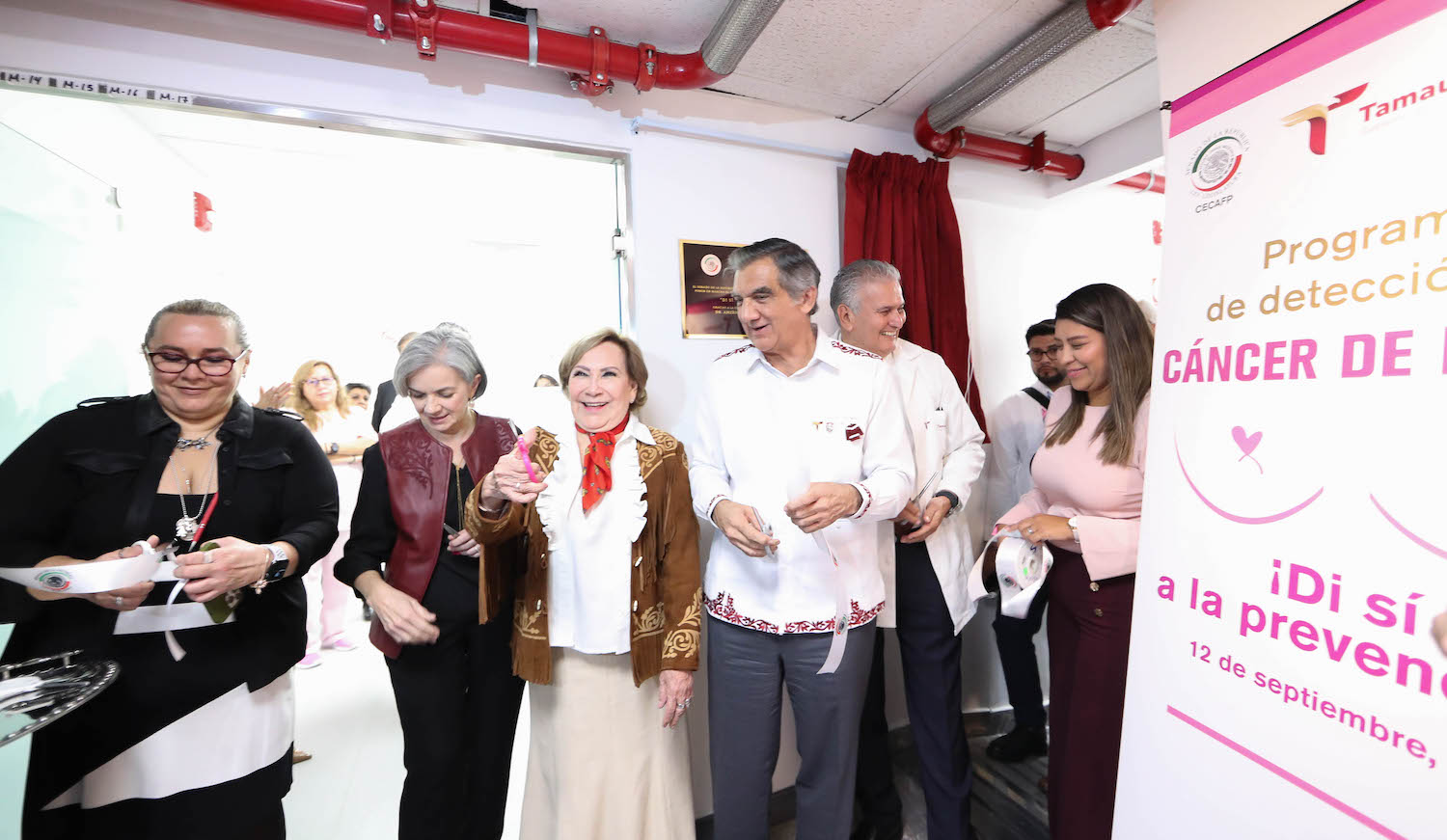 Inauguracion del Programa de Prevencion de Cancer de Mama-