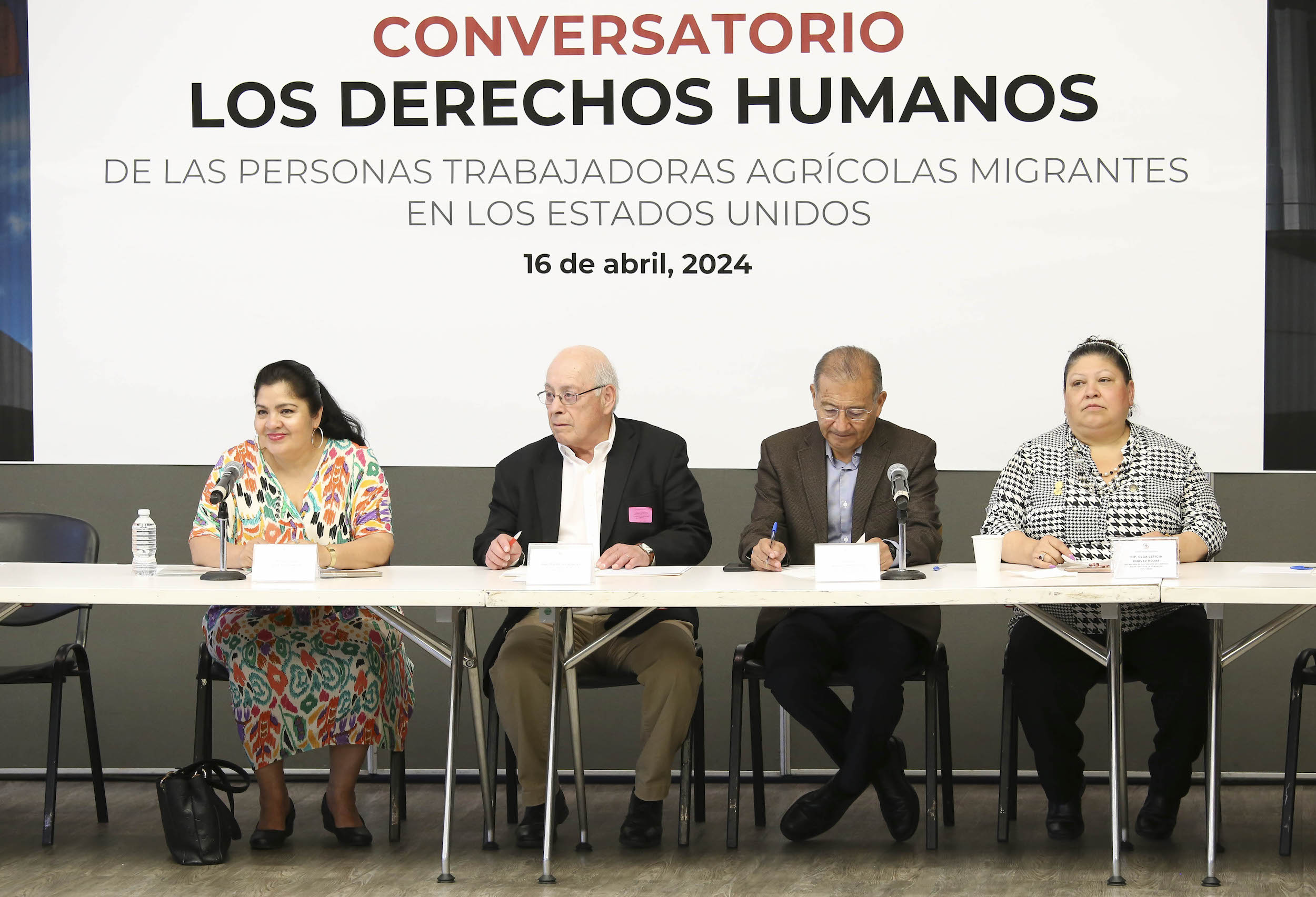 Conversatorio Los Derechos Humanos de los Migrantes en Estados Unidos-