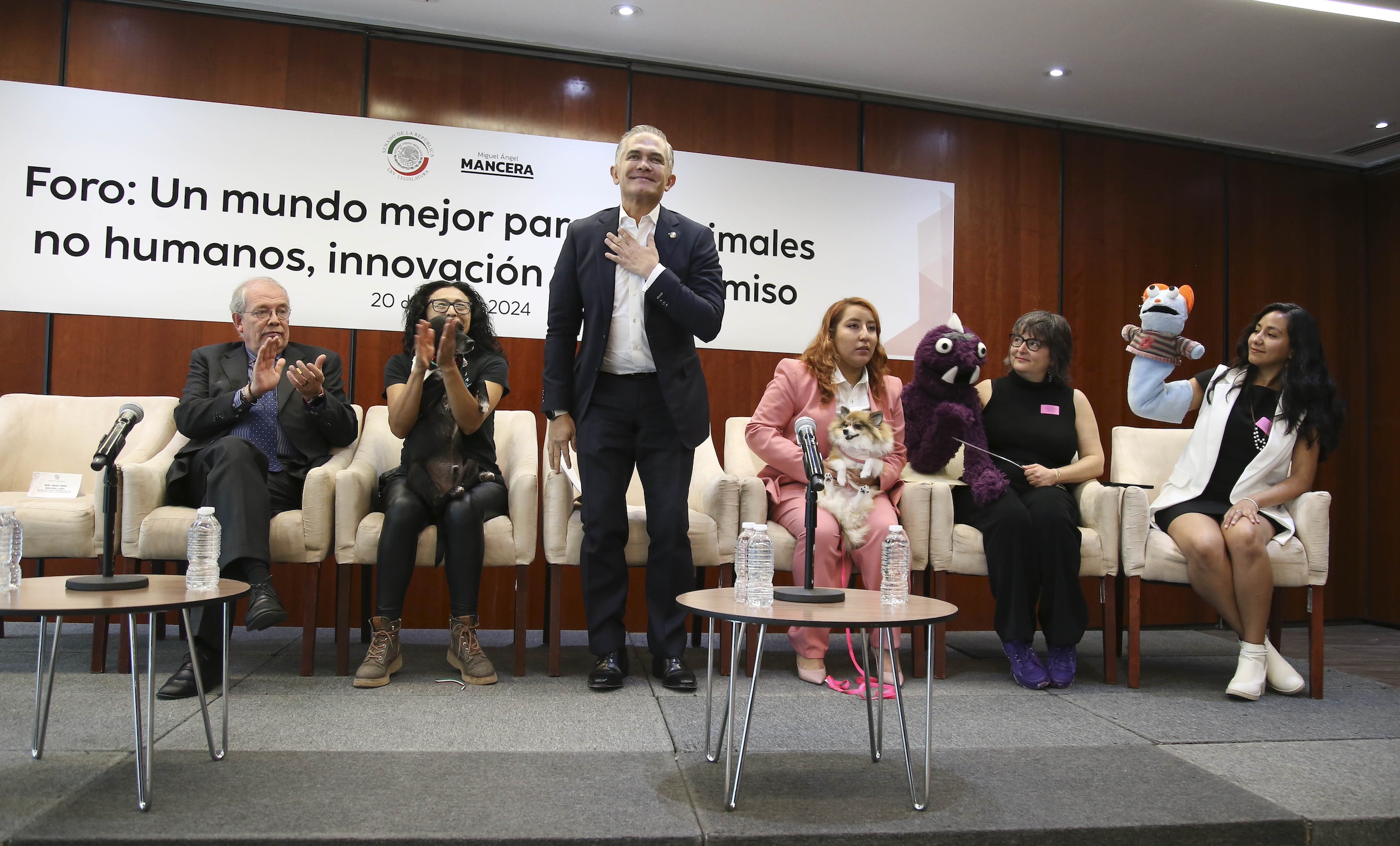 Foro Un Mundo Mejor para los Animales No Humanos-