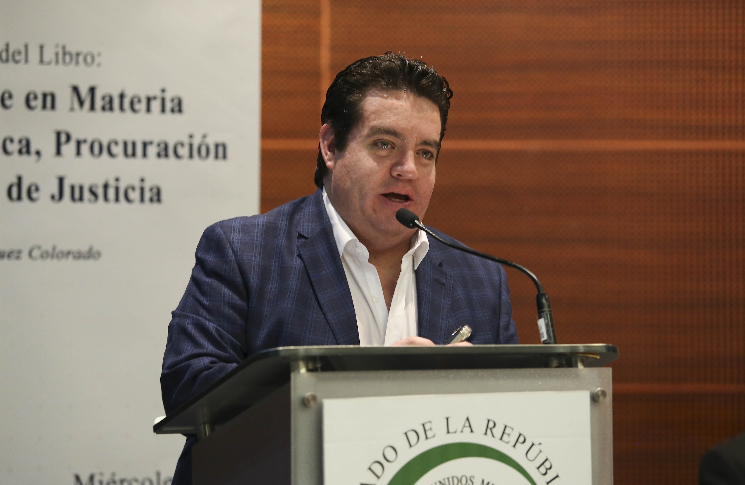 Presentacion del Libro Desafio y Debate en Materia de Seguridad Publica-