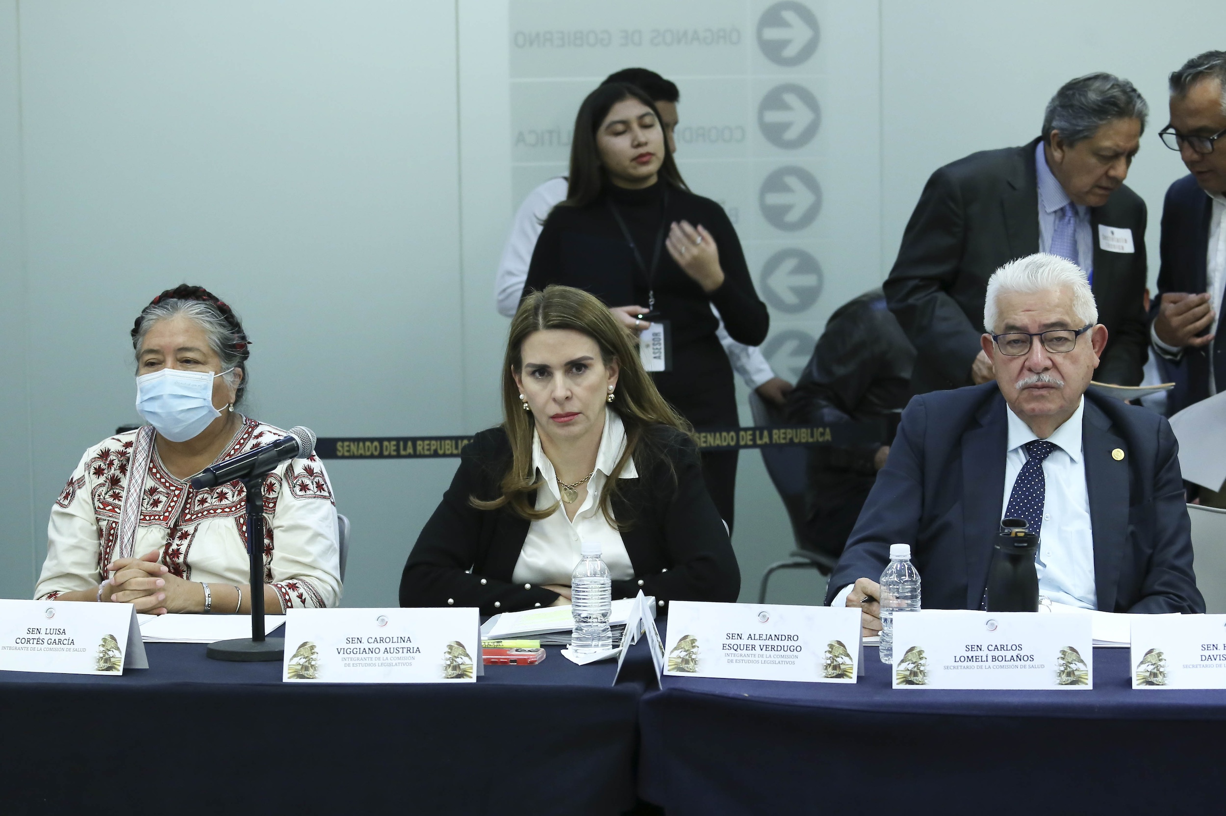 Comisiones Unidas Puntos Constitucionales Salud y Estudios Legislativos-
