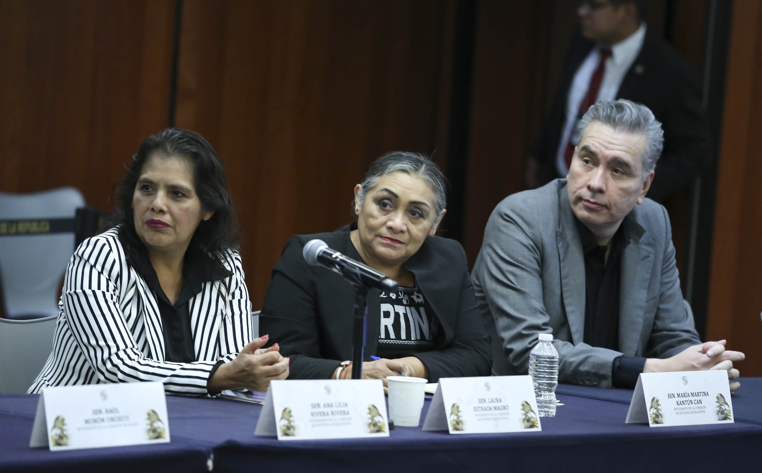 Comisiones Unidas Puntos Constitucionales Salud y Estudios Legislativos-