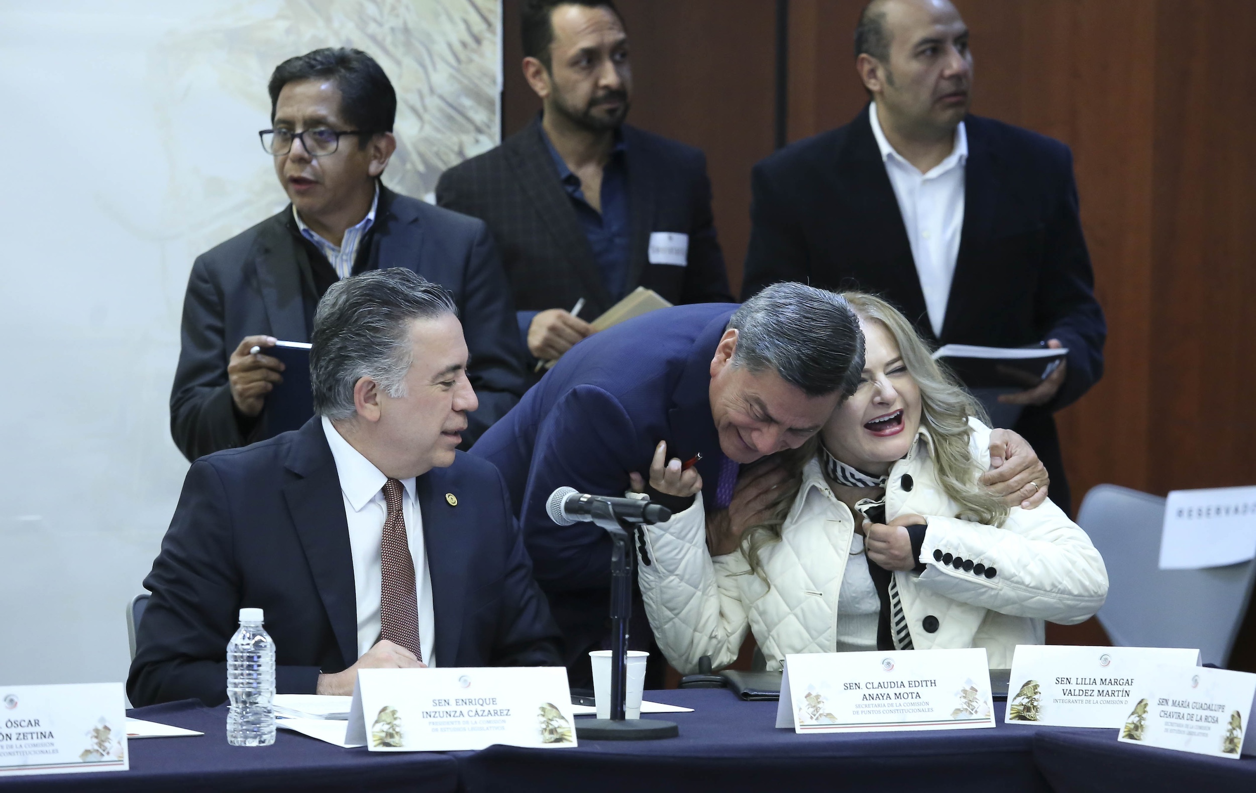 Comisiones Unidas Puntos Constitucionales Salud y Estudios Legislativos-