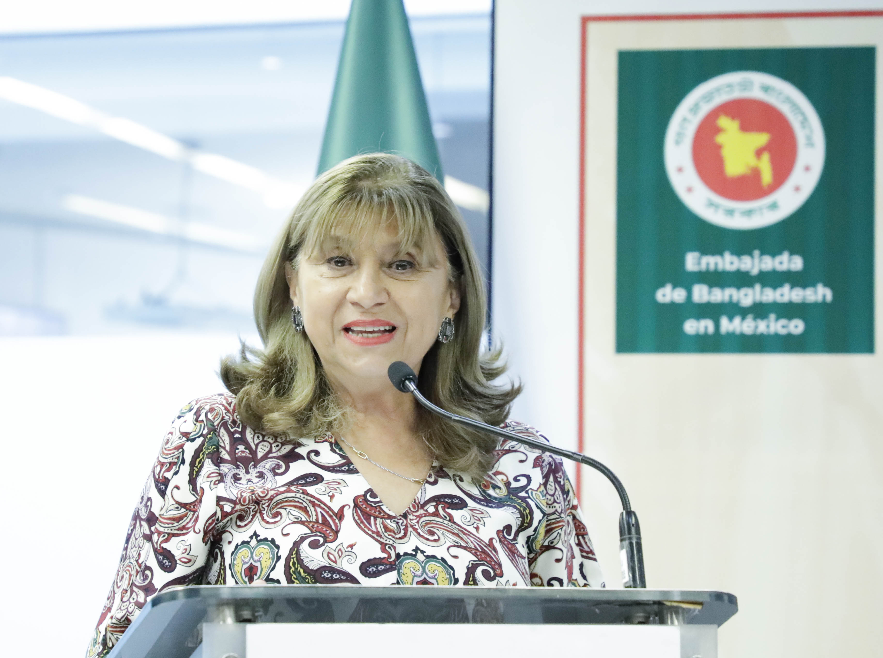 Presentacion del Libro Biografico de Banglandesh y Mexico-
