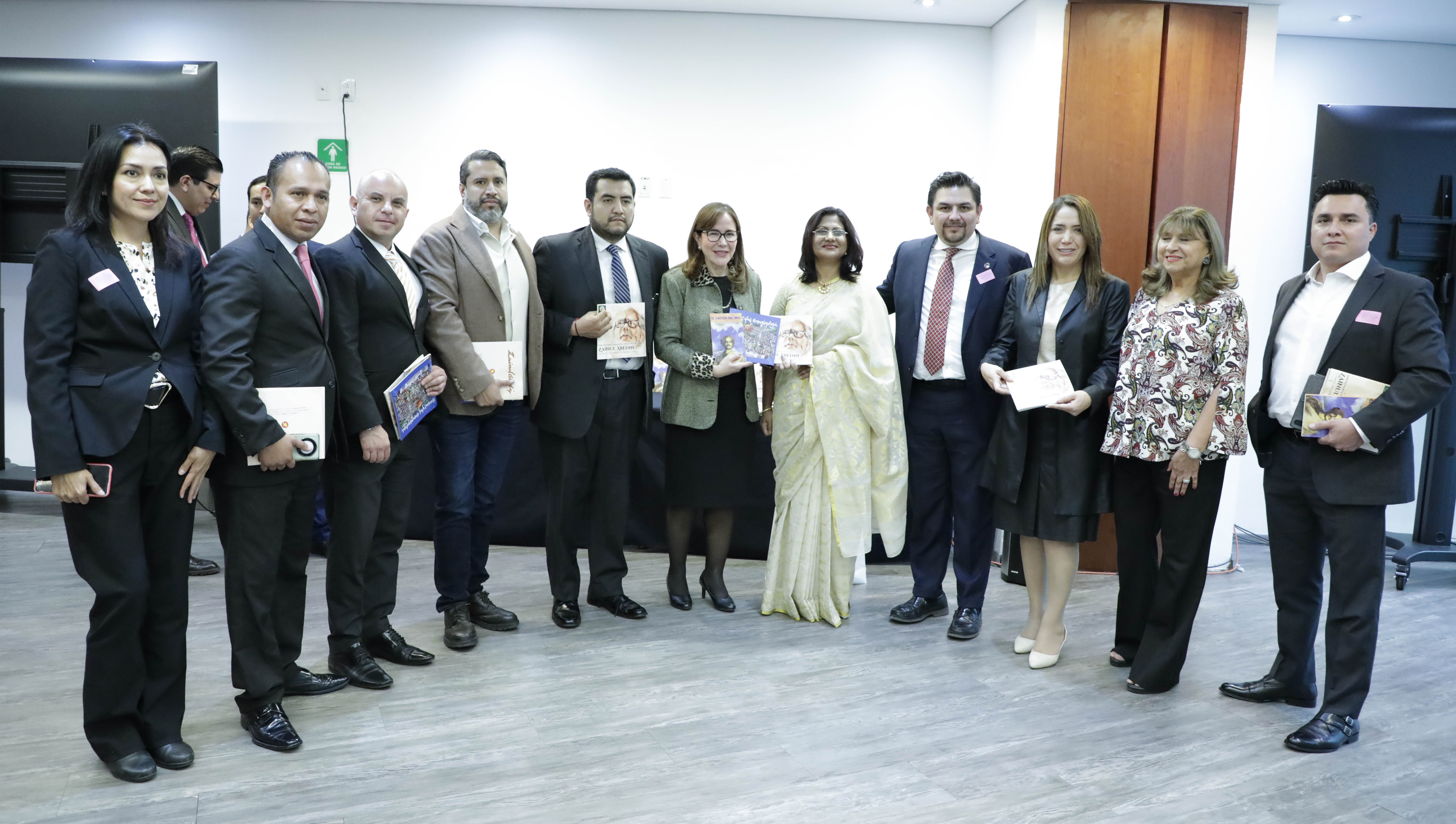 Presentacion del Libro Biografico de Banglandesh y Mexico-