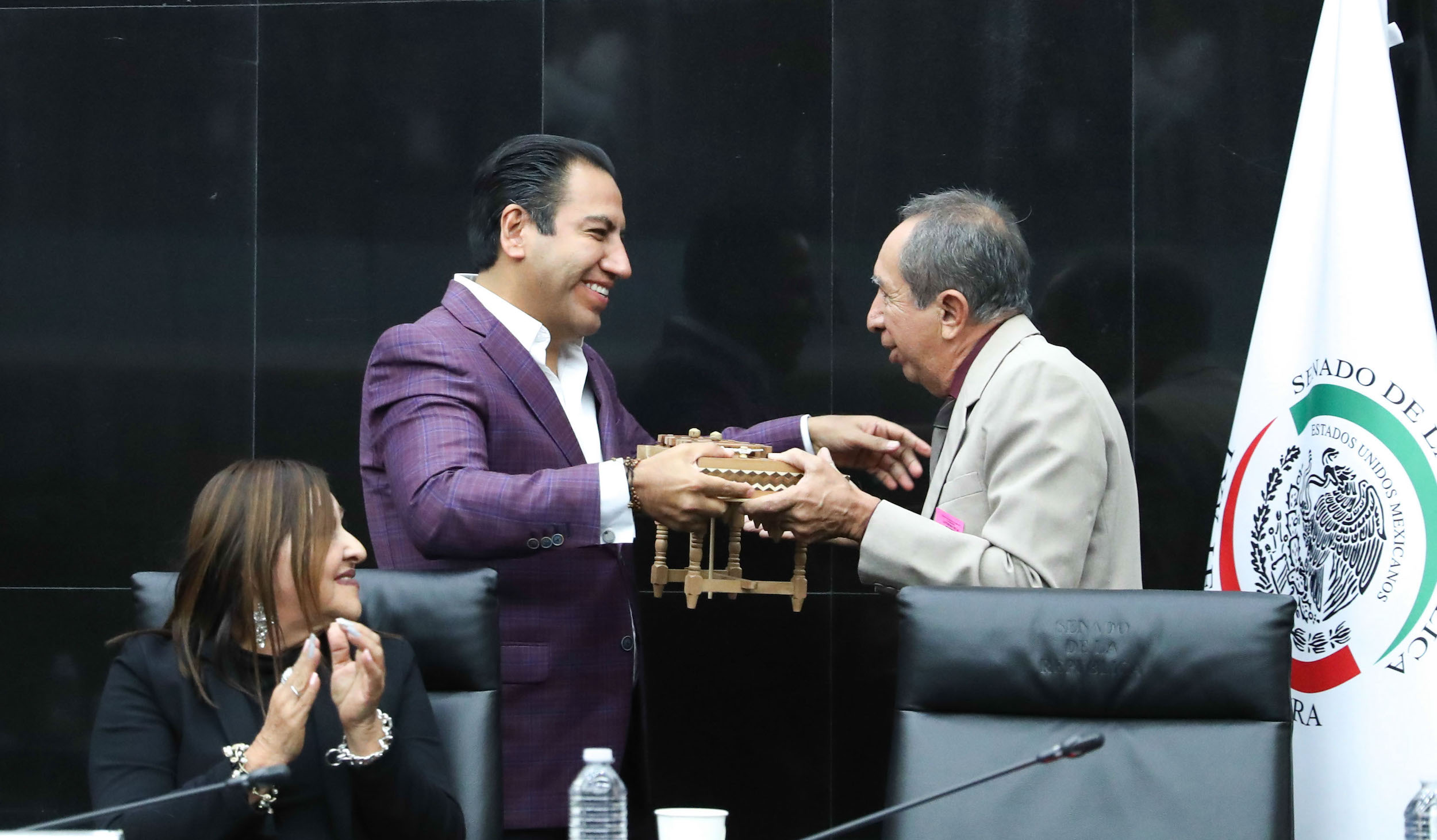Entrega de Reconocimientos a Leyendas de Marimba Chiapaneca-