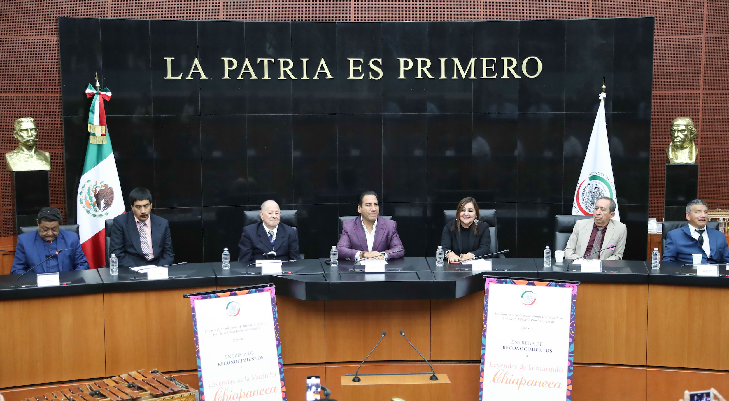 Entrega de Reconocimientos a Leyendas de Marimba Chiapaneca-