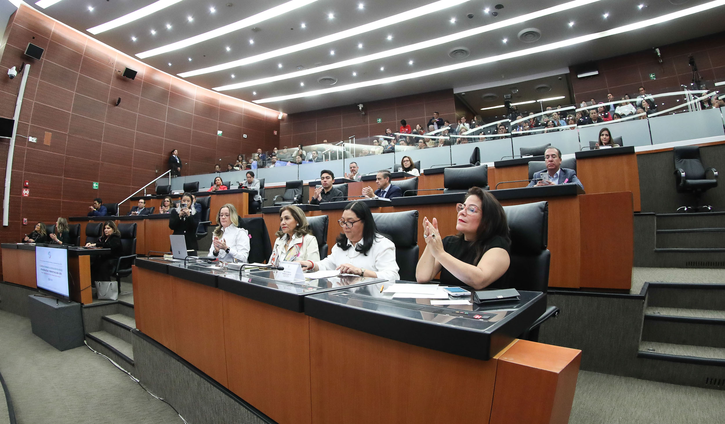 Foro Un nuevo rumbo para la educacioin en Meixico-