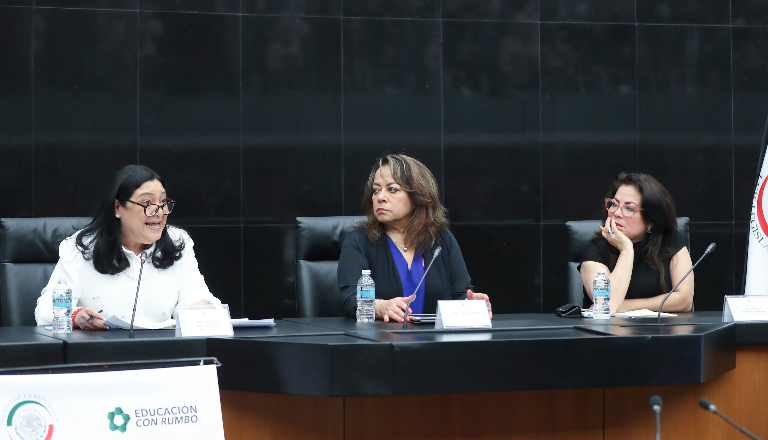 Foro Un nuevo rumbo para la educacioin en Meixico-