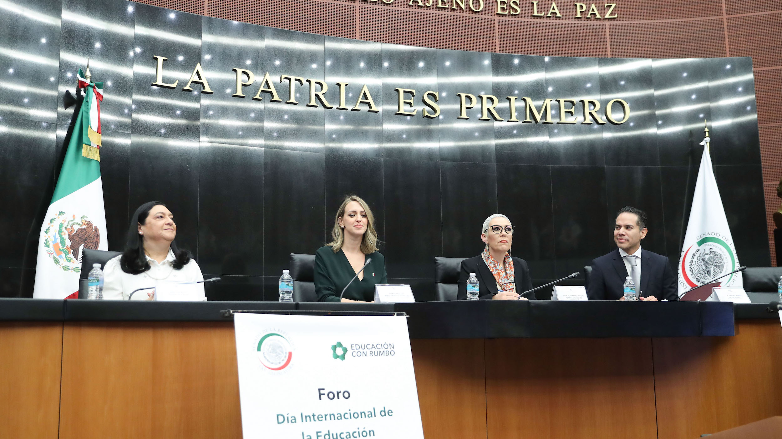 Foro Un nuevo rumbo para la educacioin en Meixico-