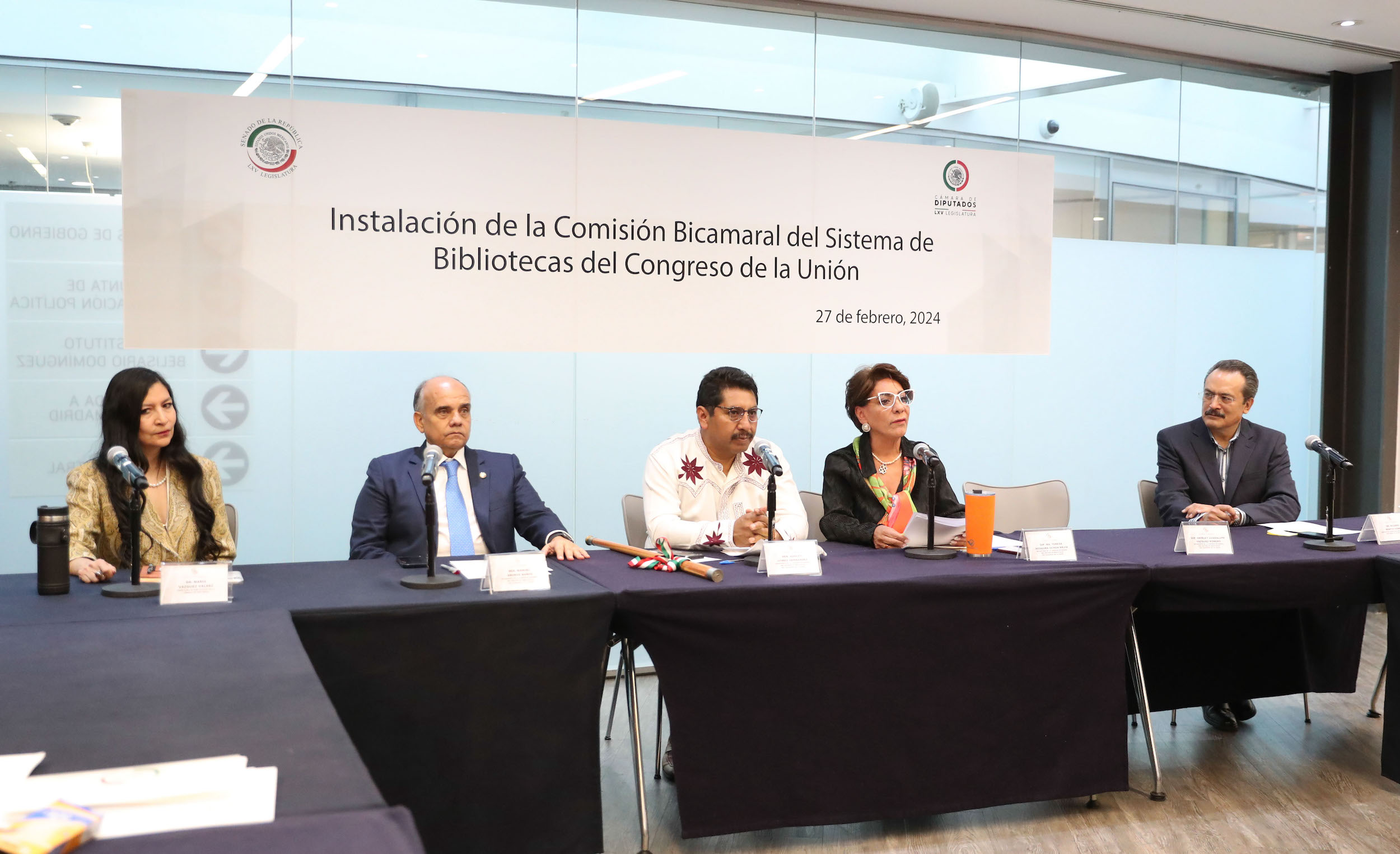 Instalacioin de la Comisioin Bicamaral del Sistema de Bibliotecas-