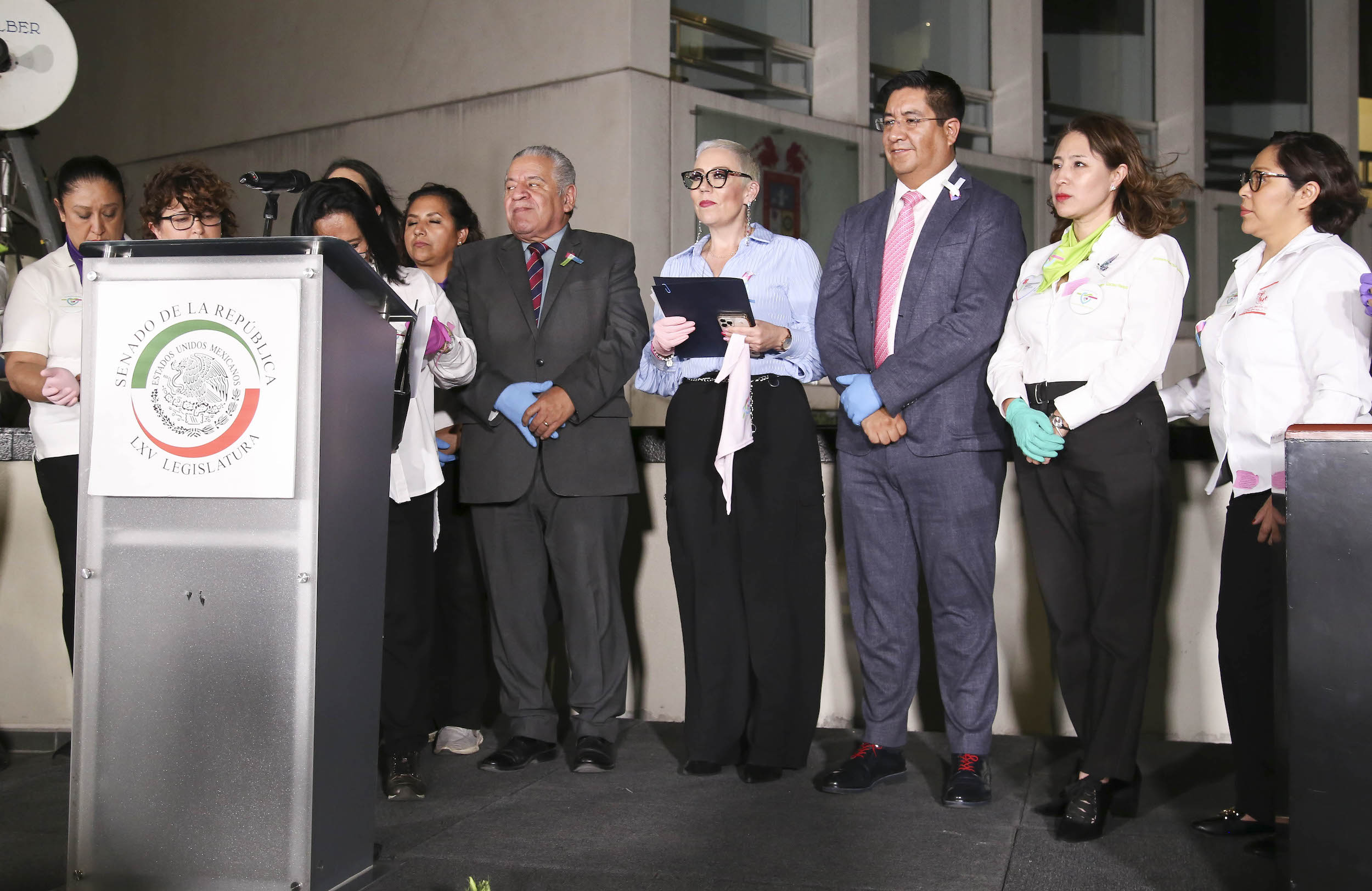 Iluminacion por el Dia Mundial de las Enfermedades Raras-