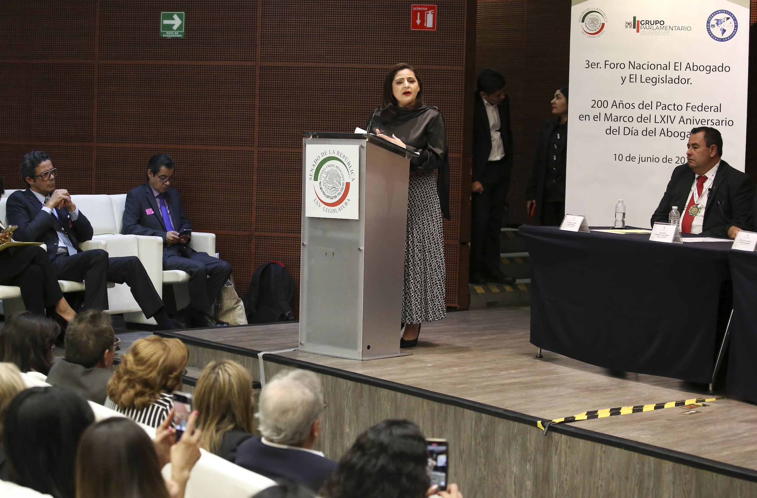 Tercer Foro Nacional El Abogado y El Legislador-