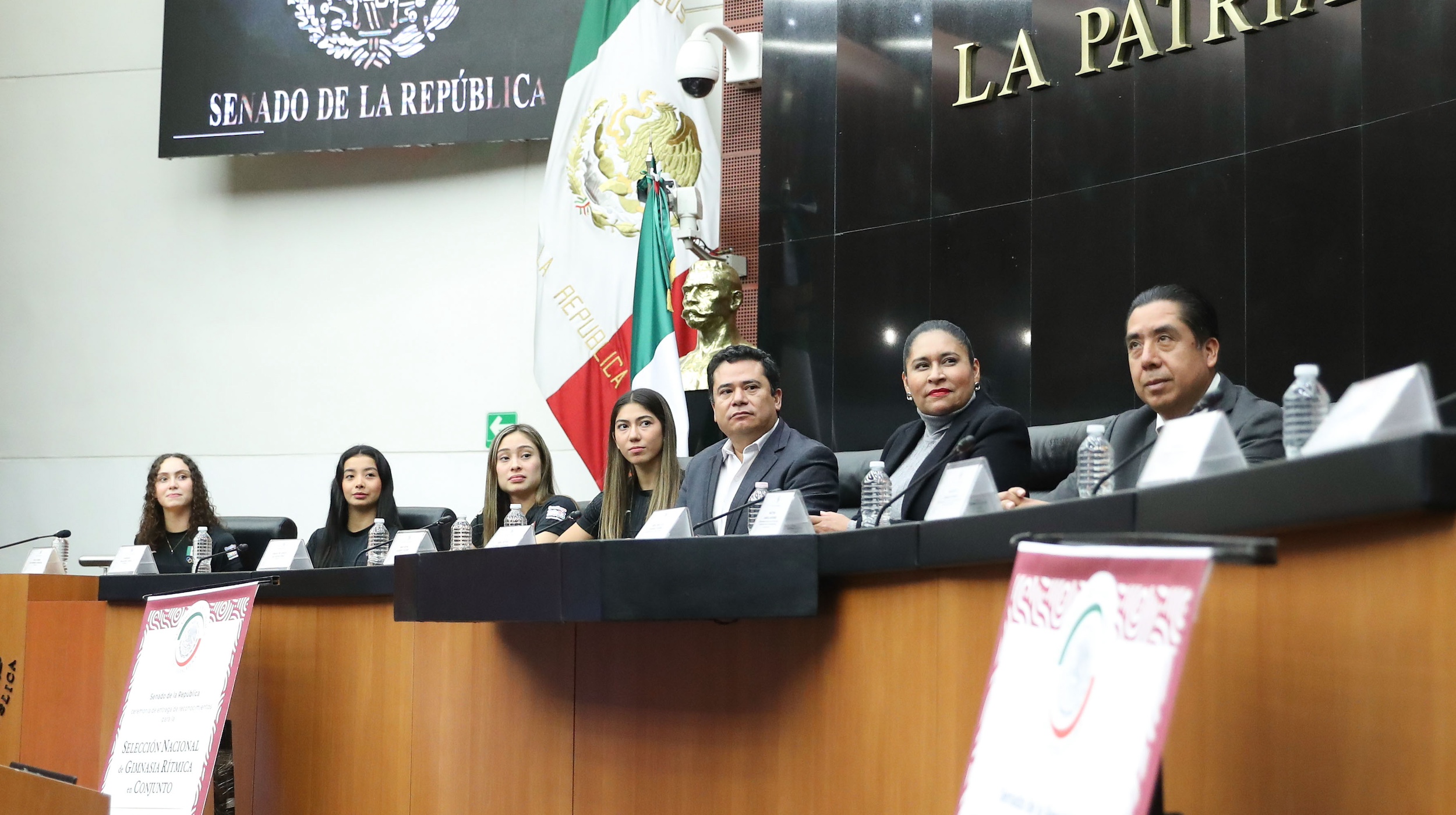 Entrega de Reconocimientos para la Seleccioin Mexicana de Gimnasia Riitmica de Conjunto-