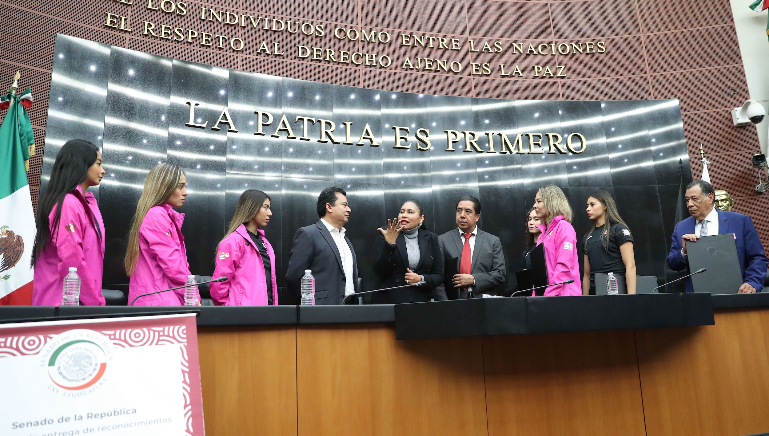 Entrega de Reconocimientos para la Seleccioin Mexicana de Gimnasia Riitmica de Conjunto-