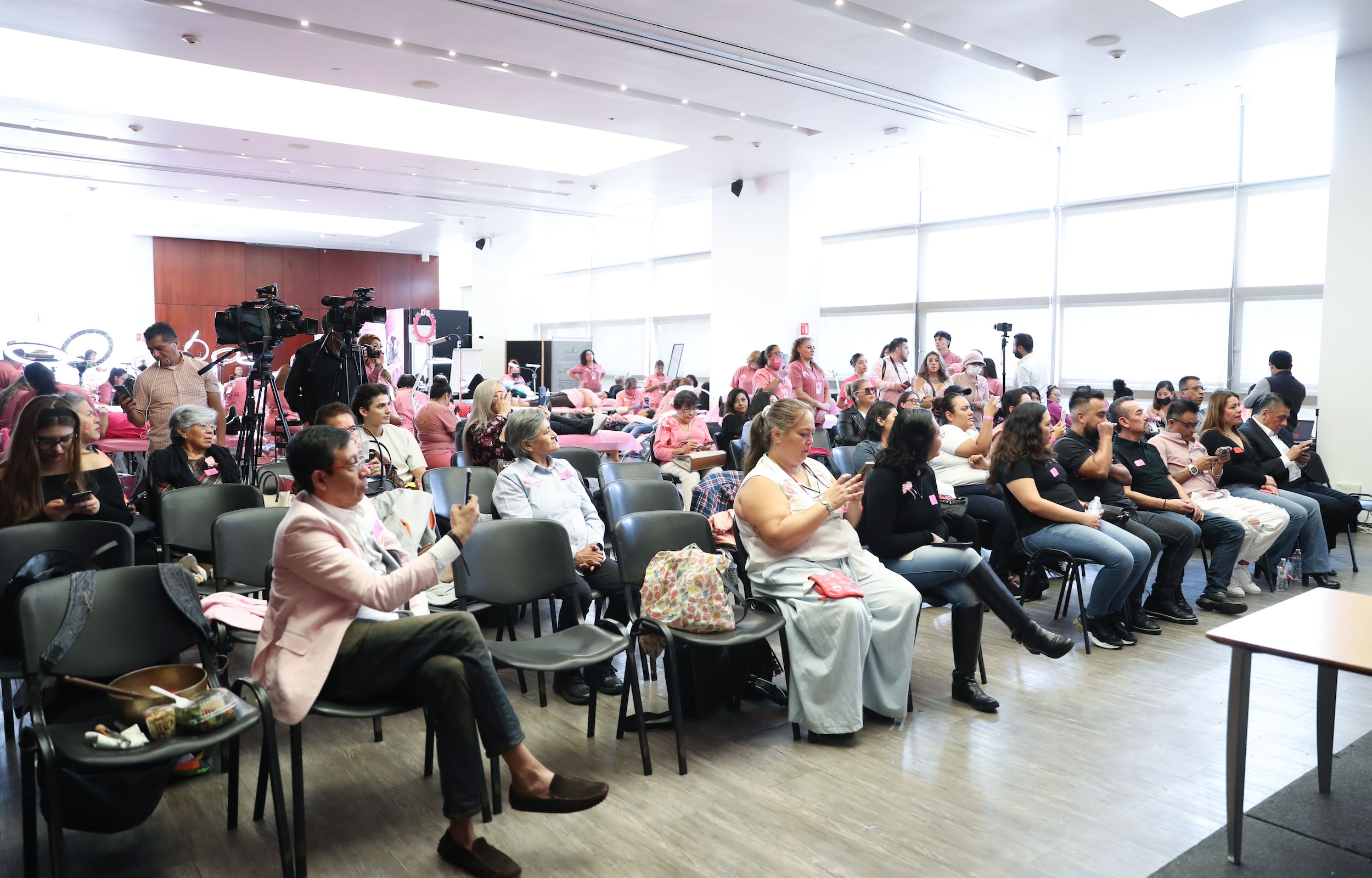 Jornada Integral de Belleza y Bienestar Oncologico-