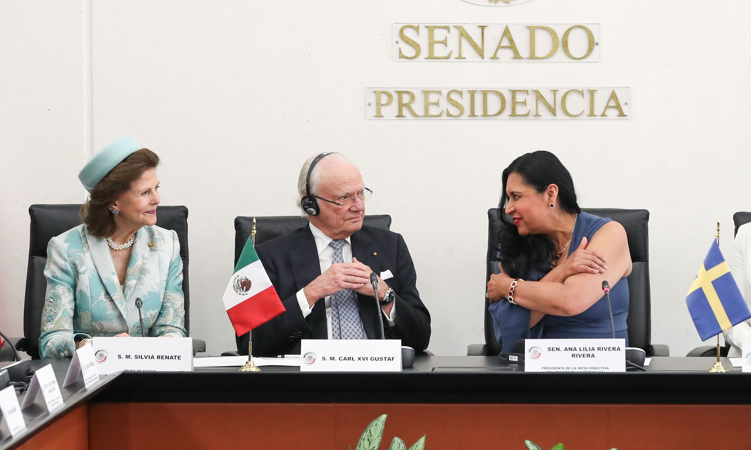 Visita al Senado de la Repuiblica de los Reyes de Suecia-